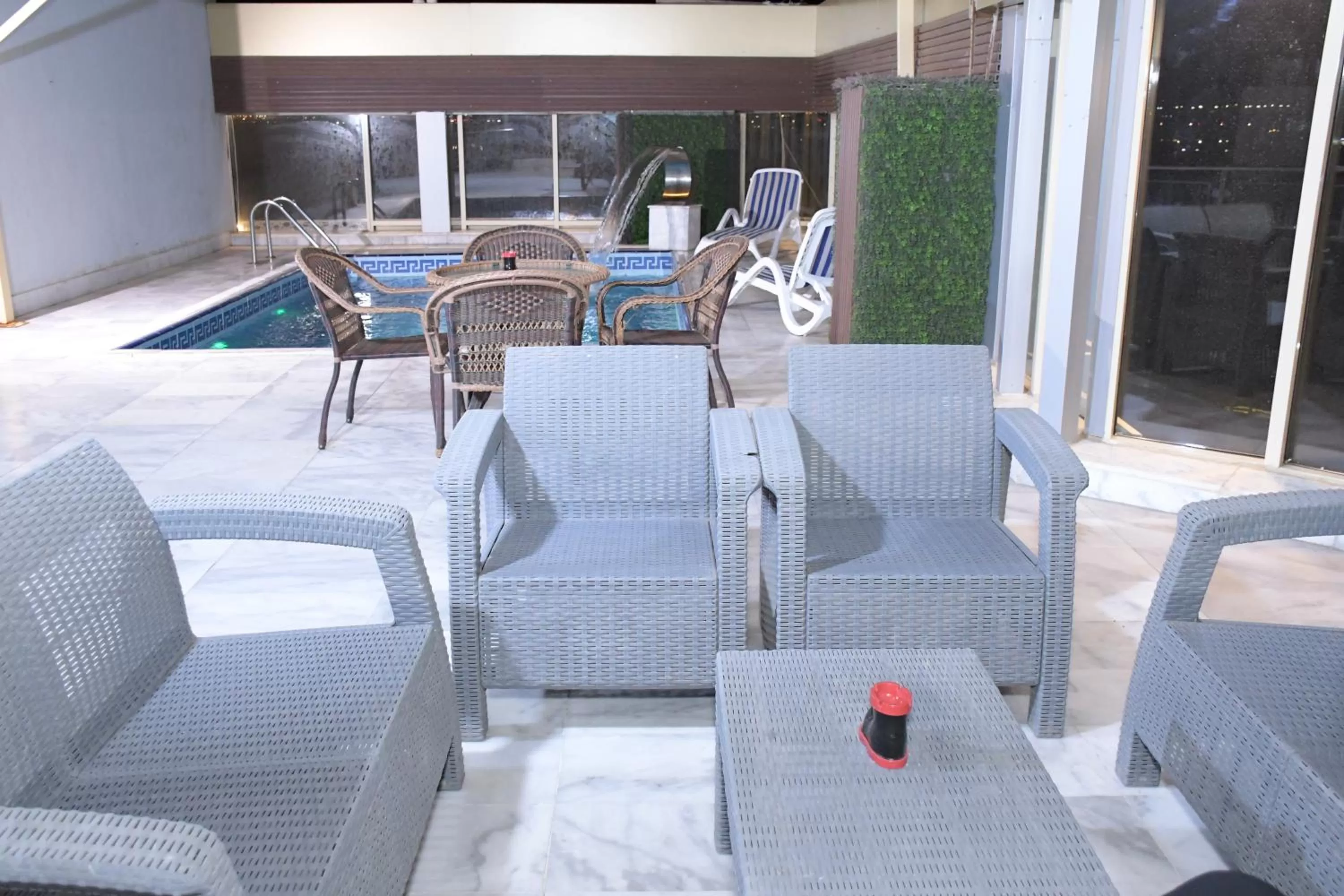 Swimming pool in شقق ارين المطار