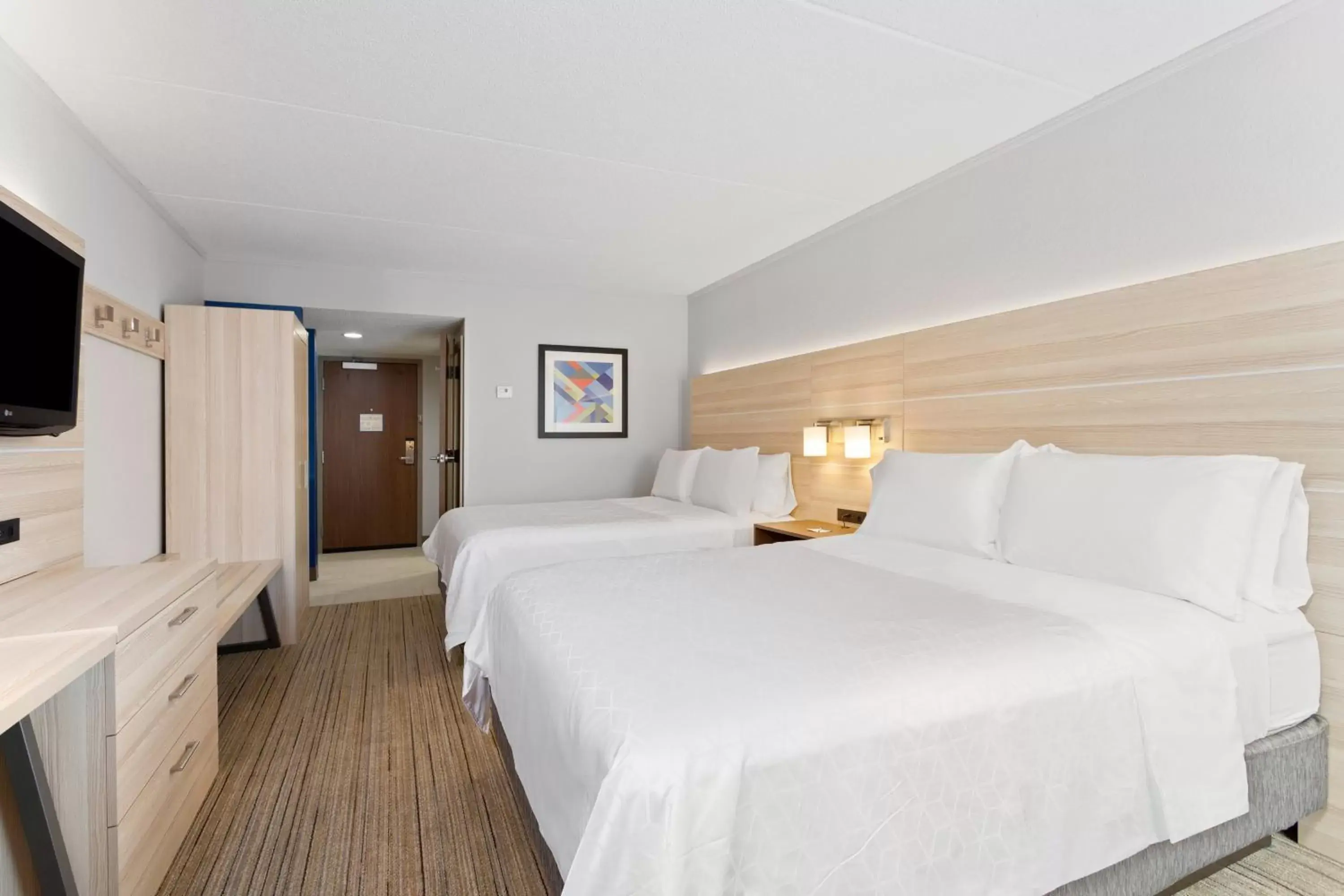 Photo of the whole room, Bed in Holiday Inn Express Hopewell - Fort Lee Area, an IHG Hotel