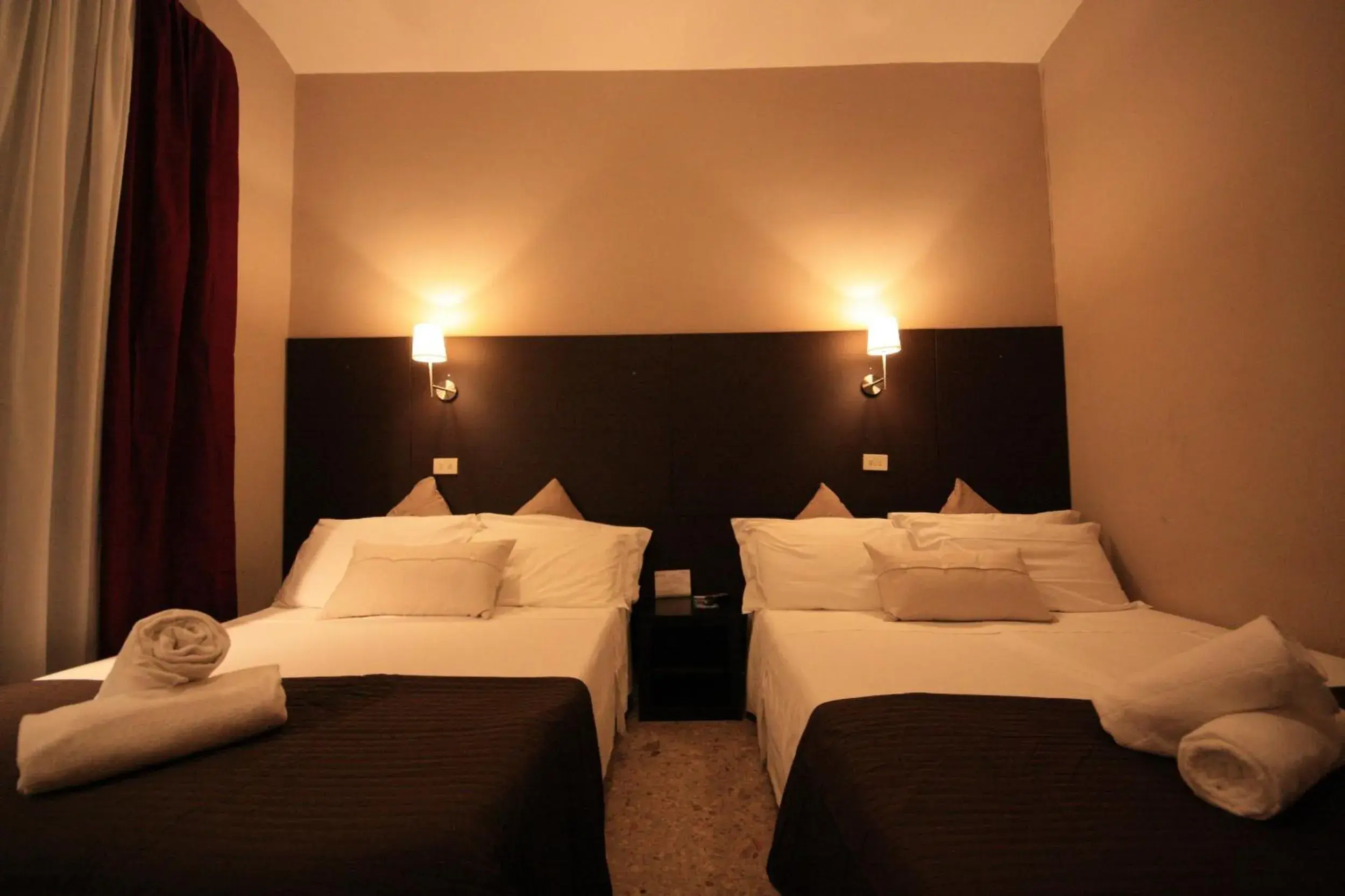 Economy Double Room in Hotel Felice