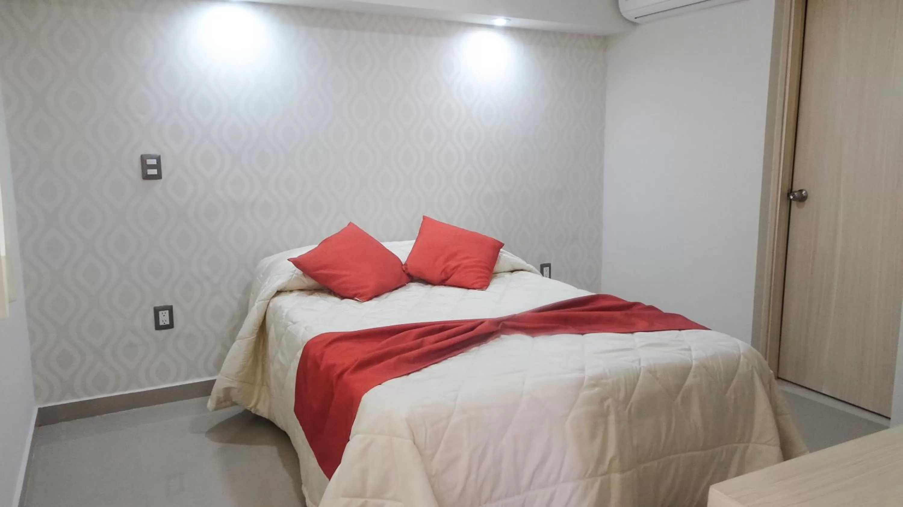 Bed in Suites San Luis