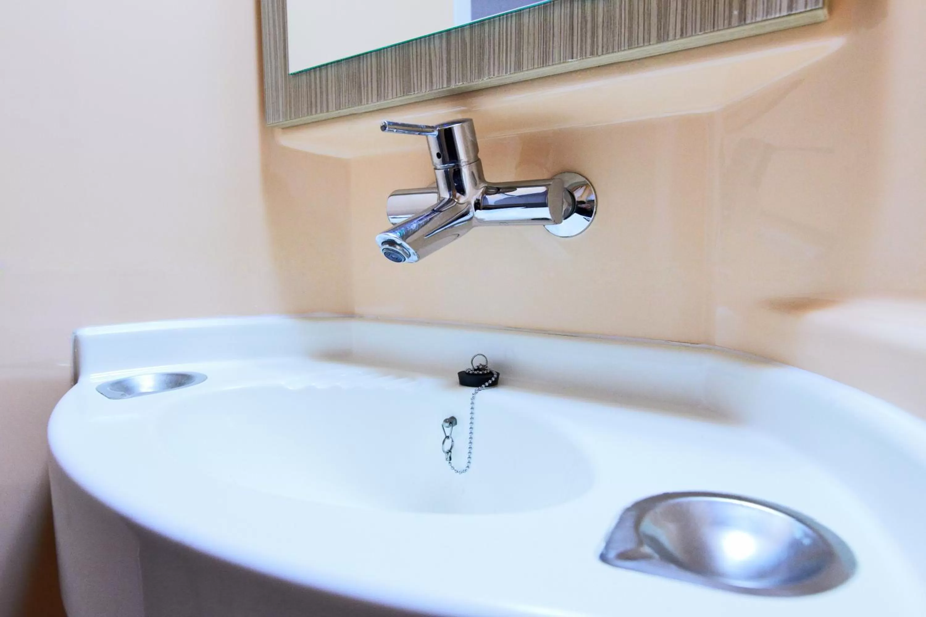 Bathroom in Premiere Classe Montreuil