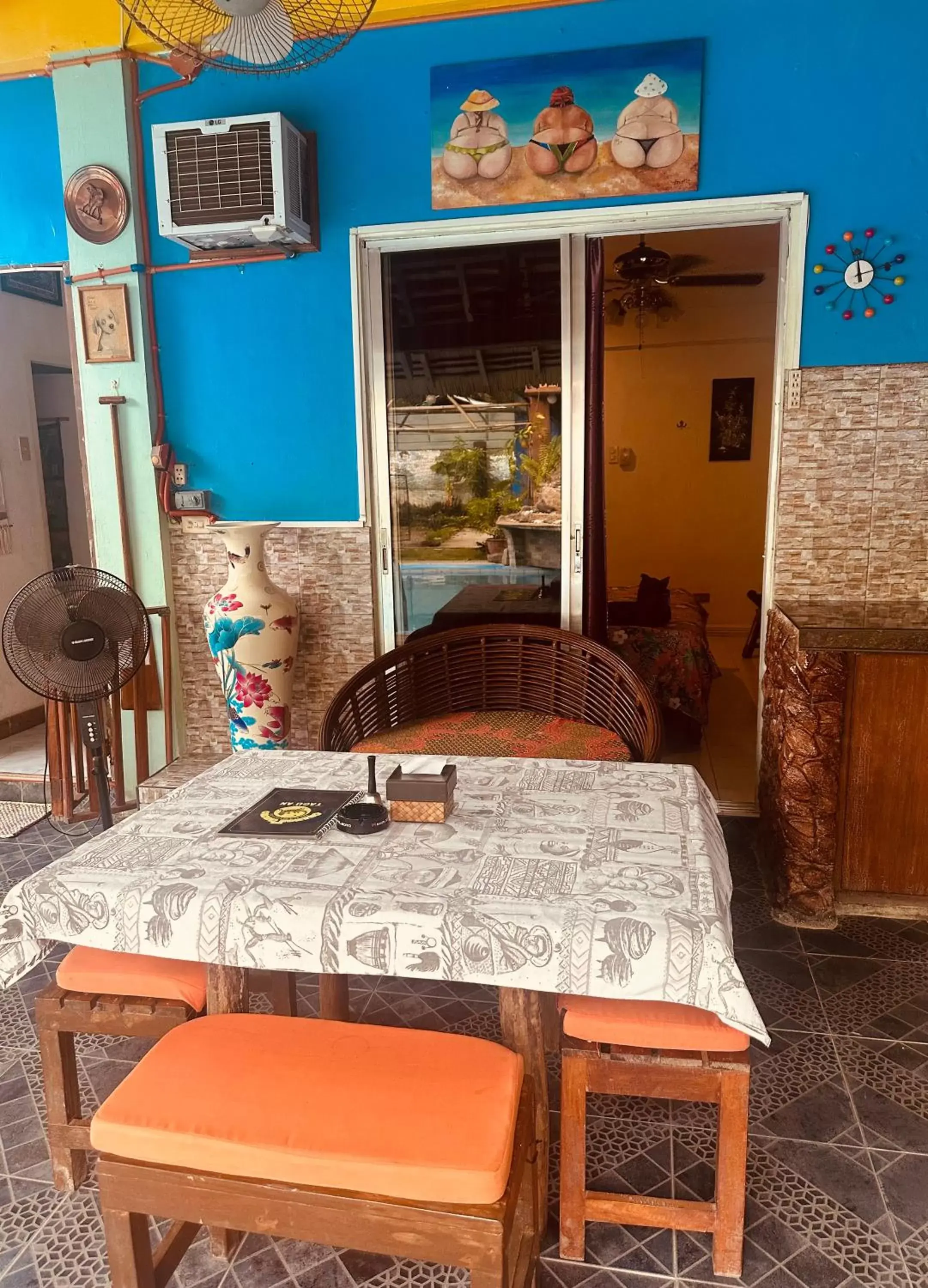 Seating area, Dining Area in Lala Panzi Bed and Breakfast