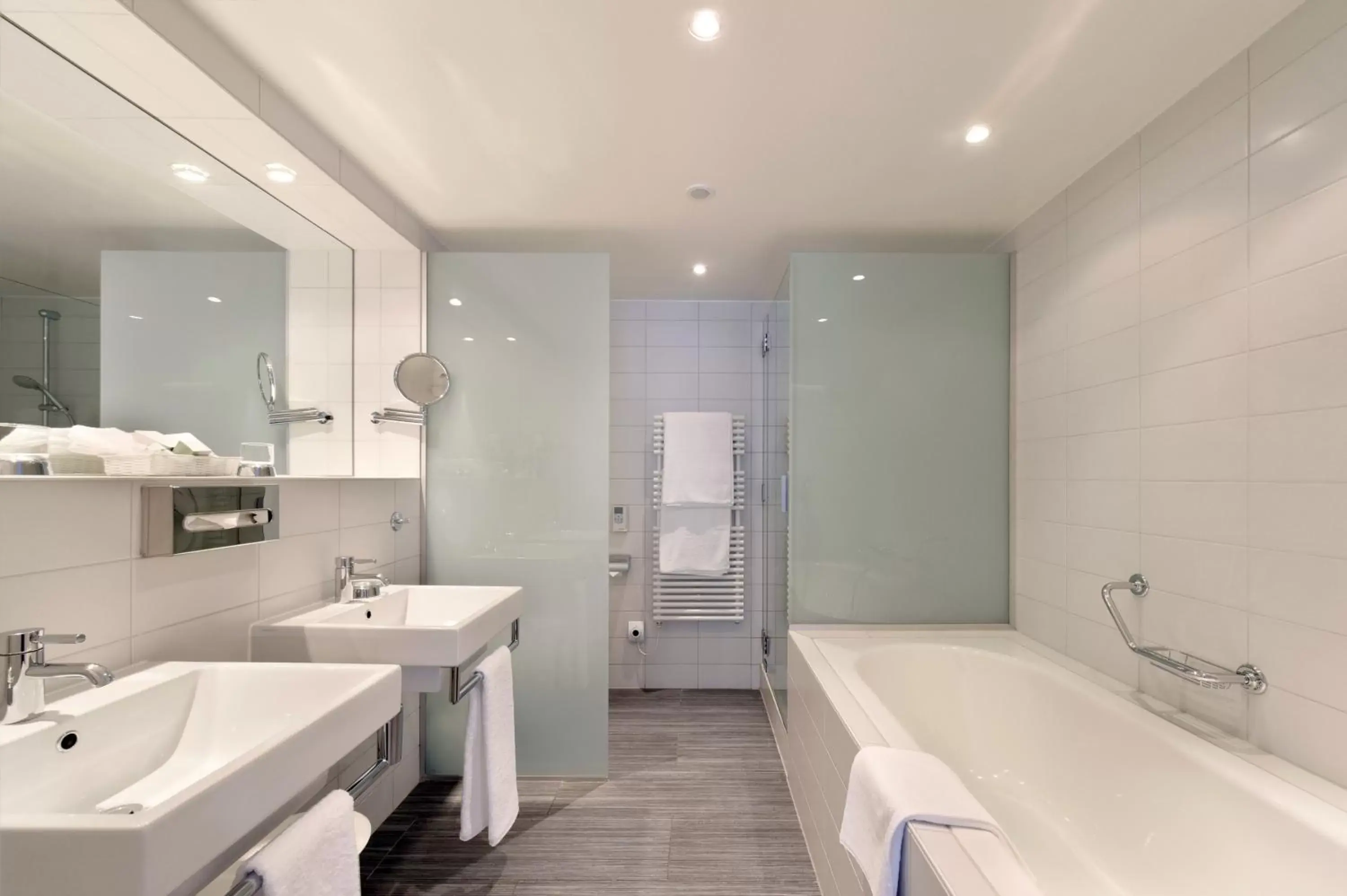 Toilet, Bathroom in Astra Vevey Hotel & Restaurant