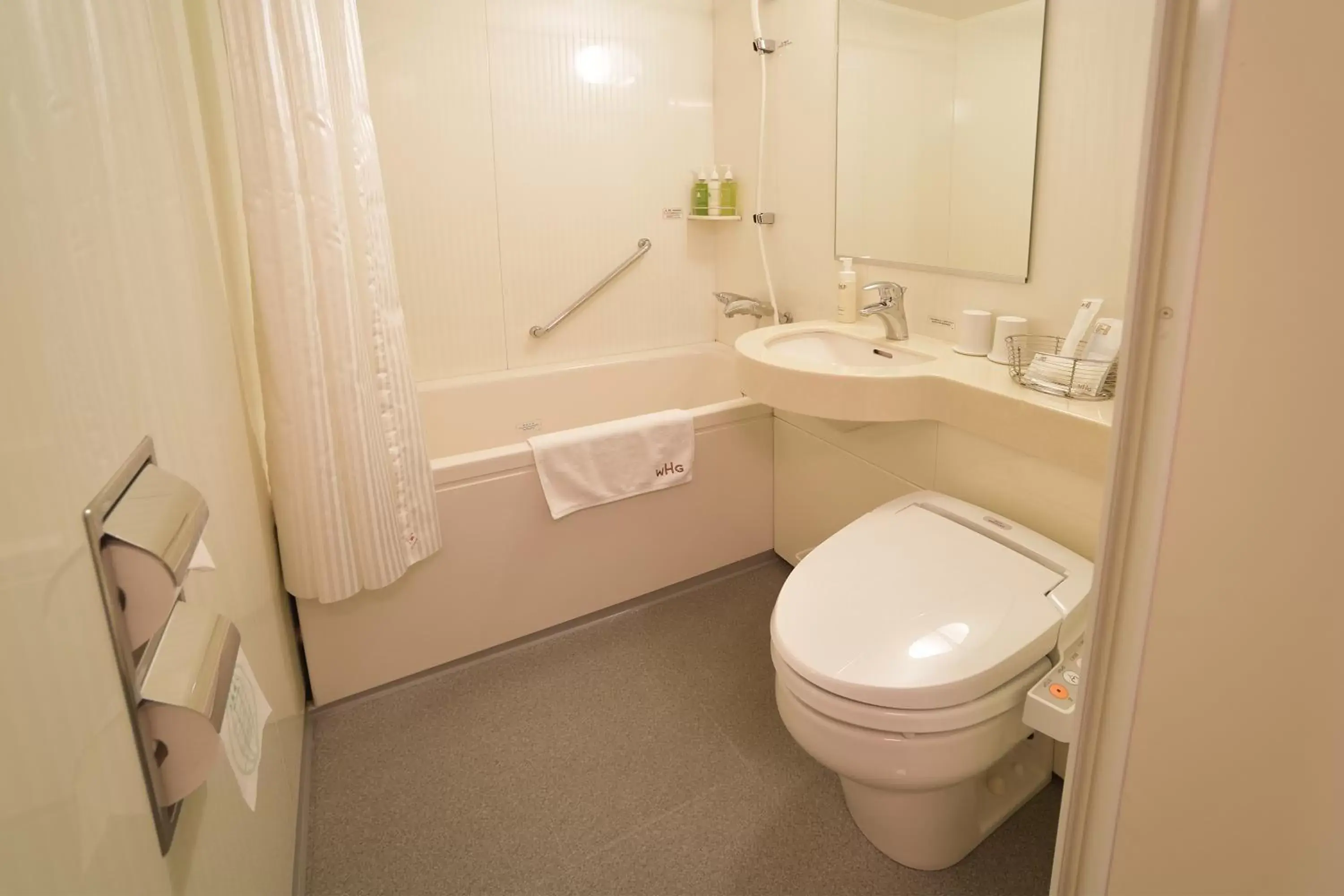 Bathroom in Hotel Gracery Sapporo