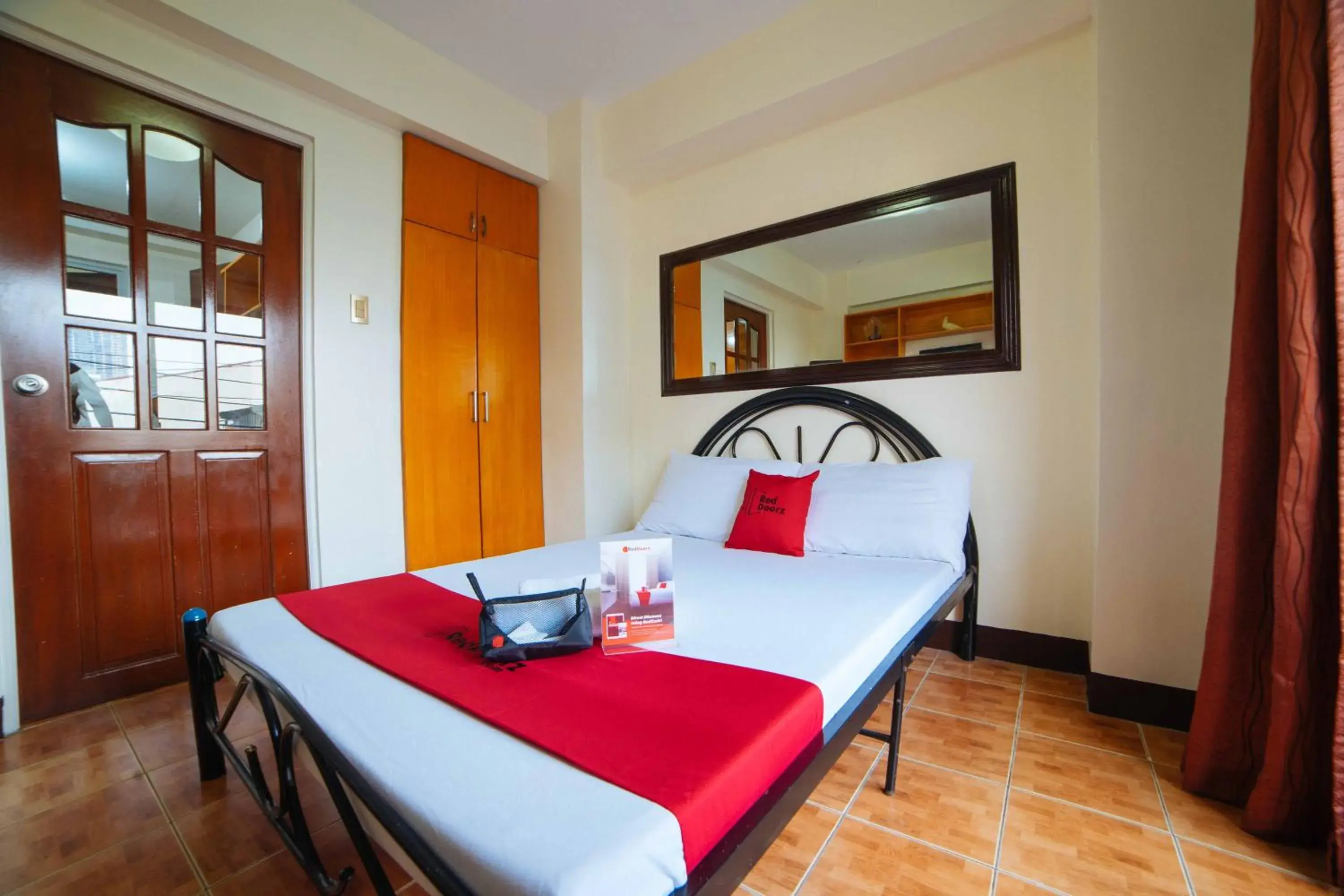 Bedroom, Bed in L Mansion 2 Palanan Makati City