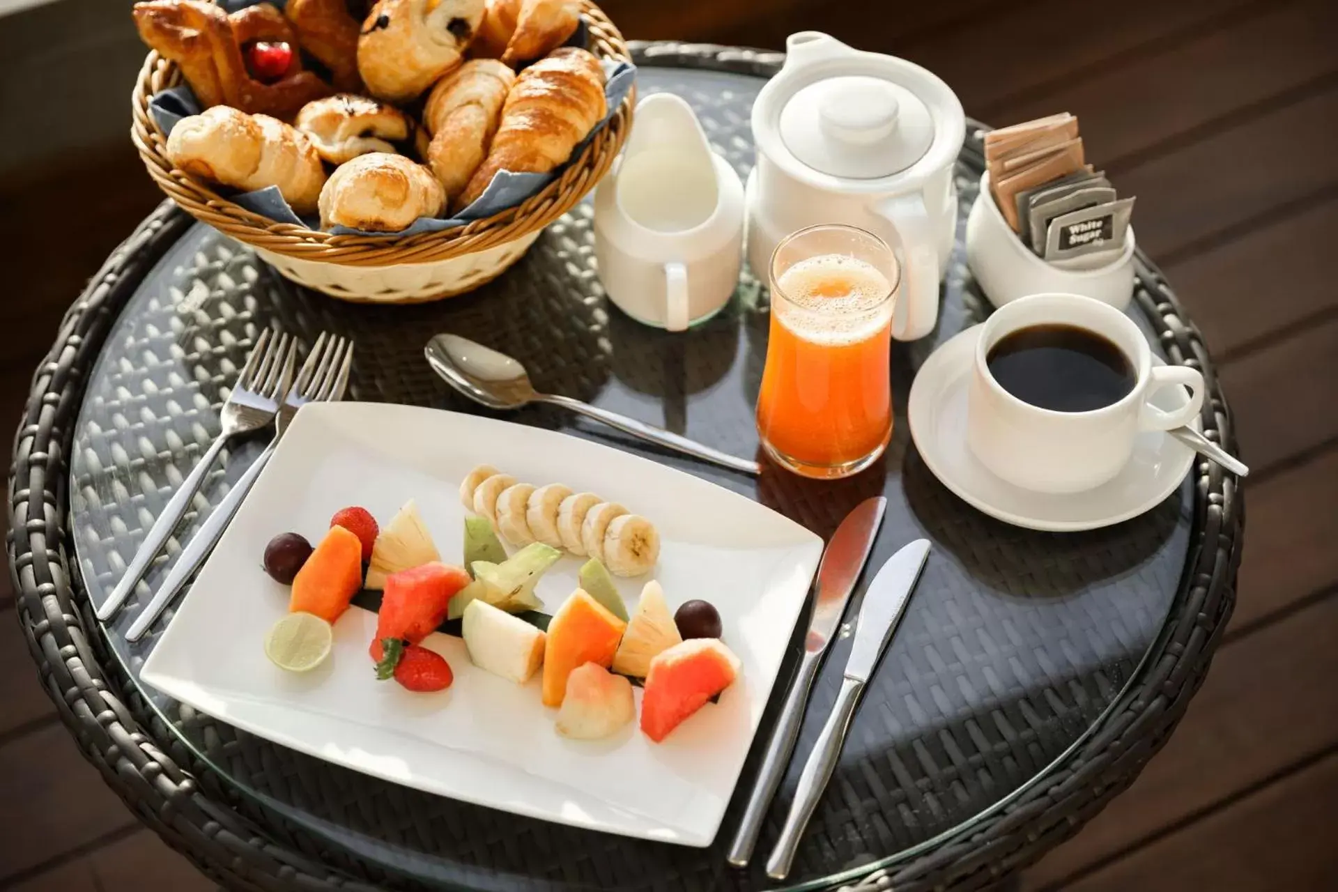 Food and drinks in Amagi Aria Airport Transit Hotel Food and drinks in Amagi Aria Airport Transit Hotel