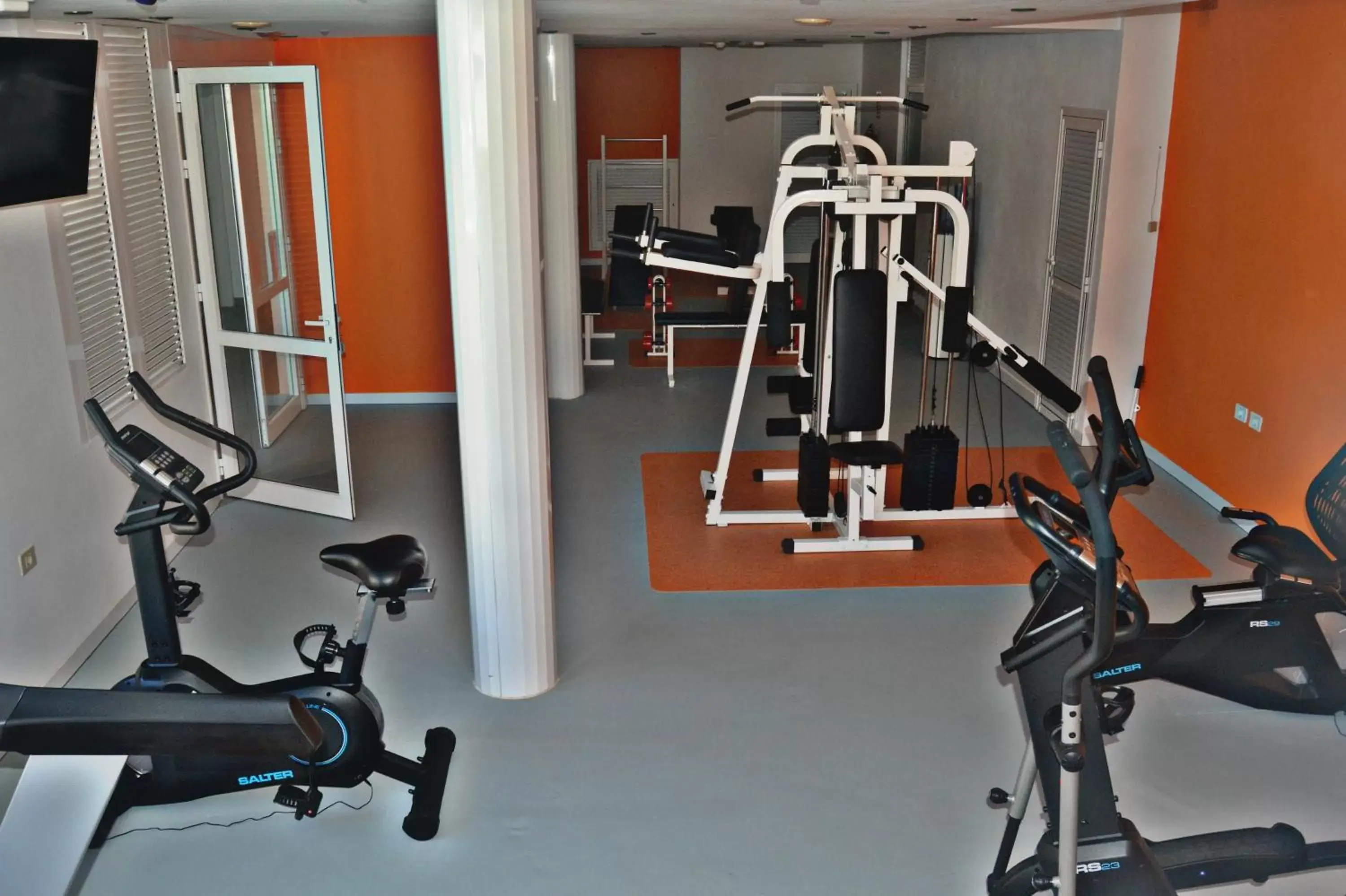 Fitness centre/facilities in RF San Borondon