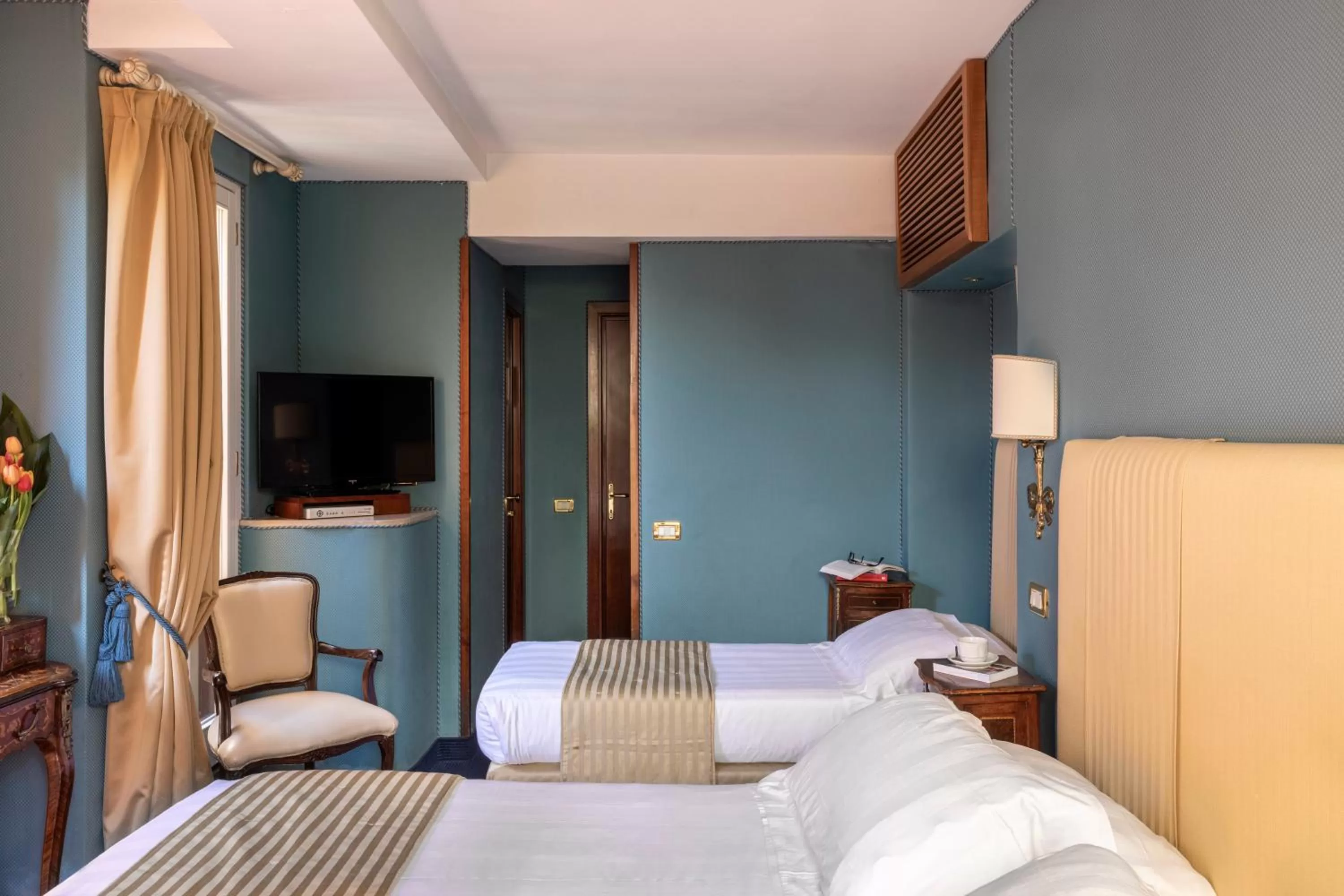 Superior Double or Twin Room with Terrace in Hotel Scalinata Di Spagna