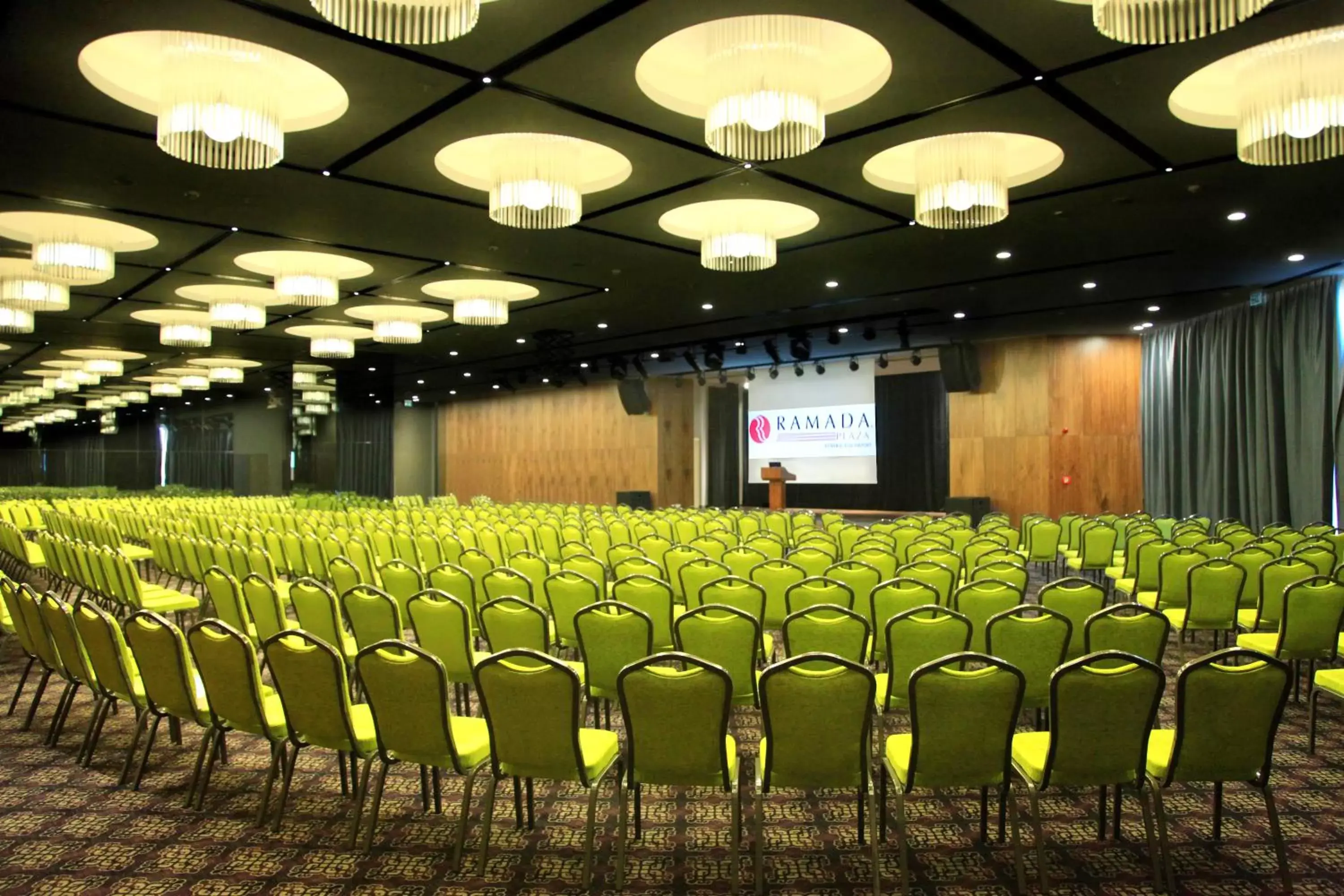 Business facilities in Ramada Plaza by Wyndham Istanbul Asia Airport