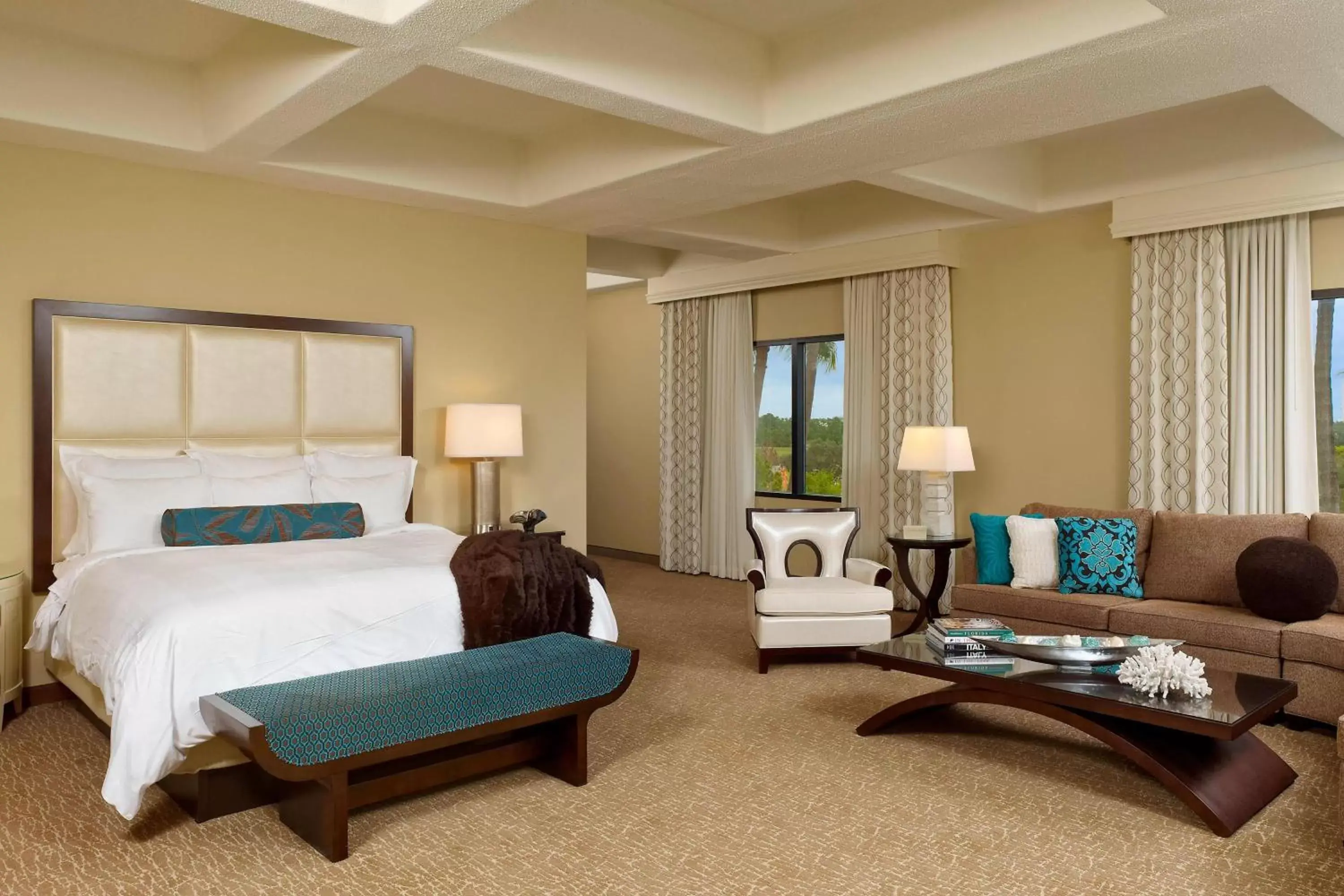 Photo of the whole room in Renaissance Orlando at SeaWorld®