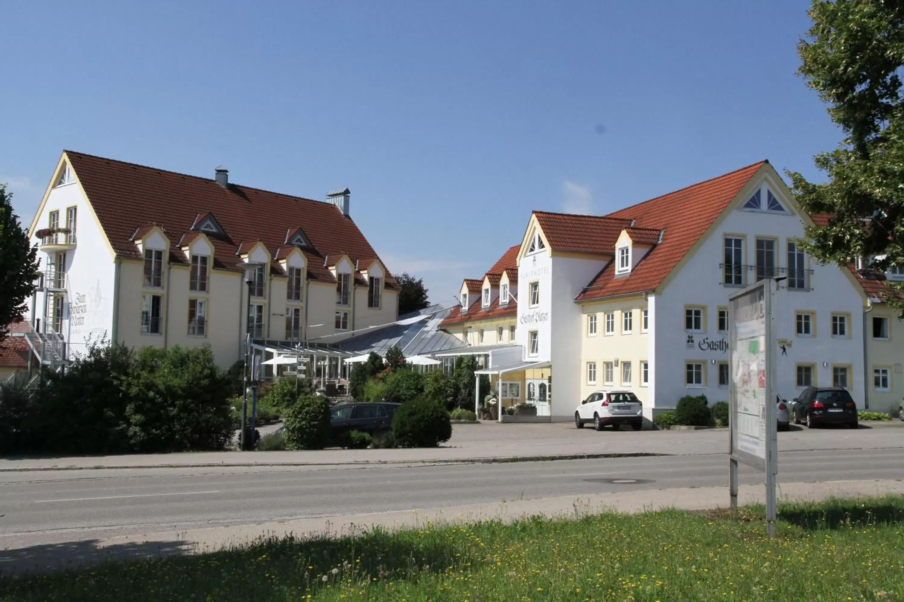 Facade/entrance, Property Building in Flair Hotel Zum Schwarzen Reiter