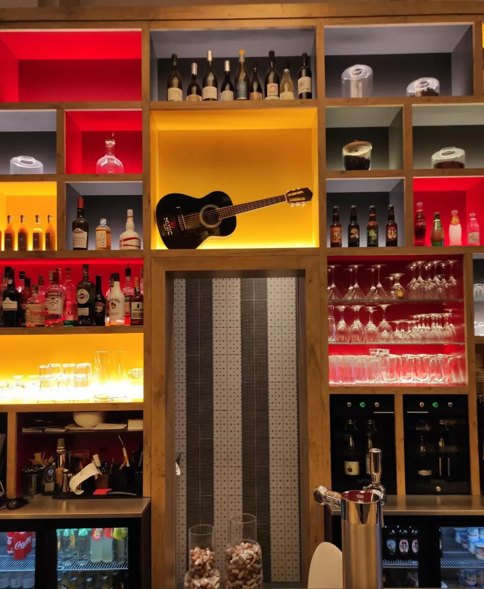 Lounge or bar in ibis Lyon Centre Perrache