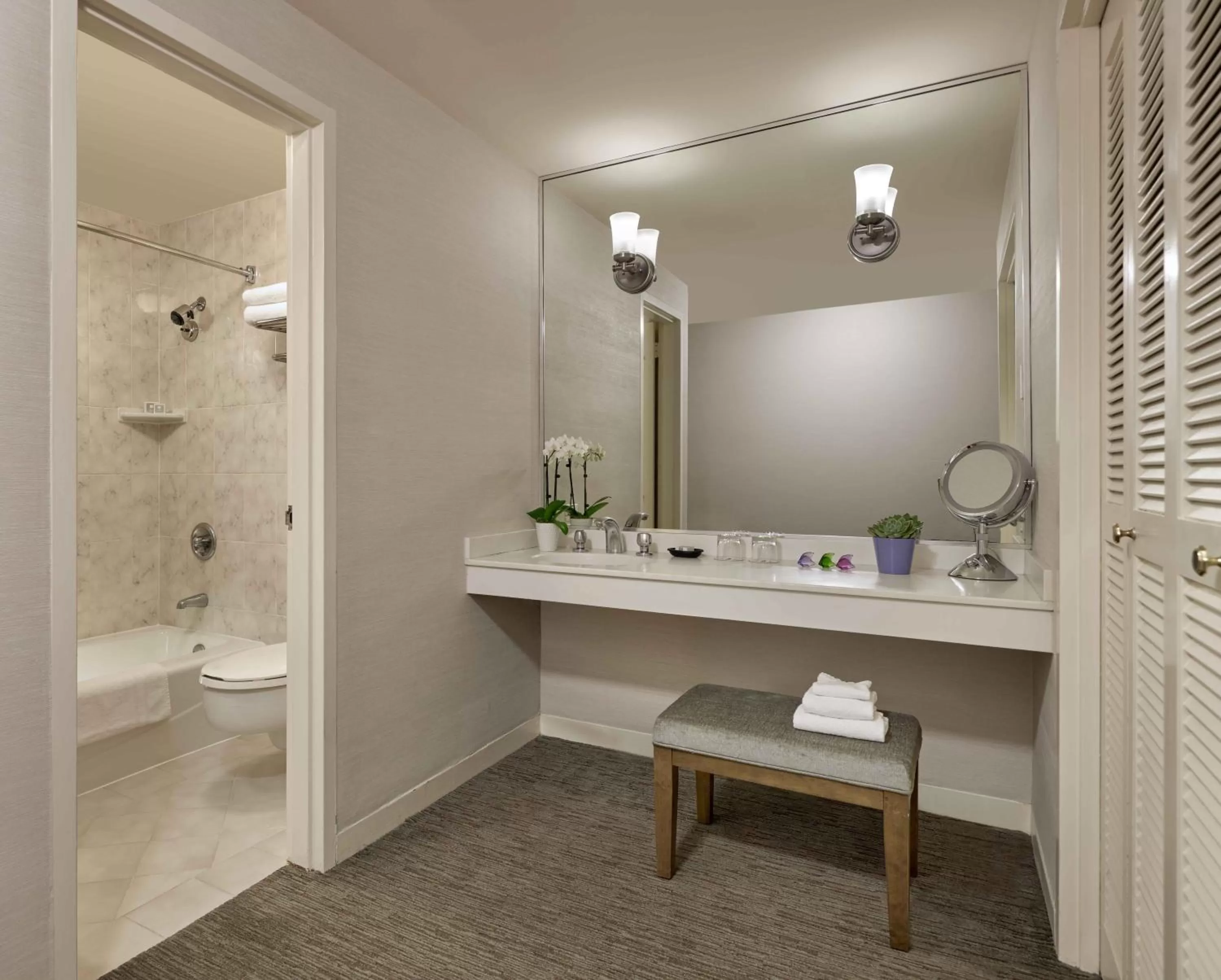 Toilet in Handlery Union Square Hotel