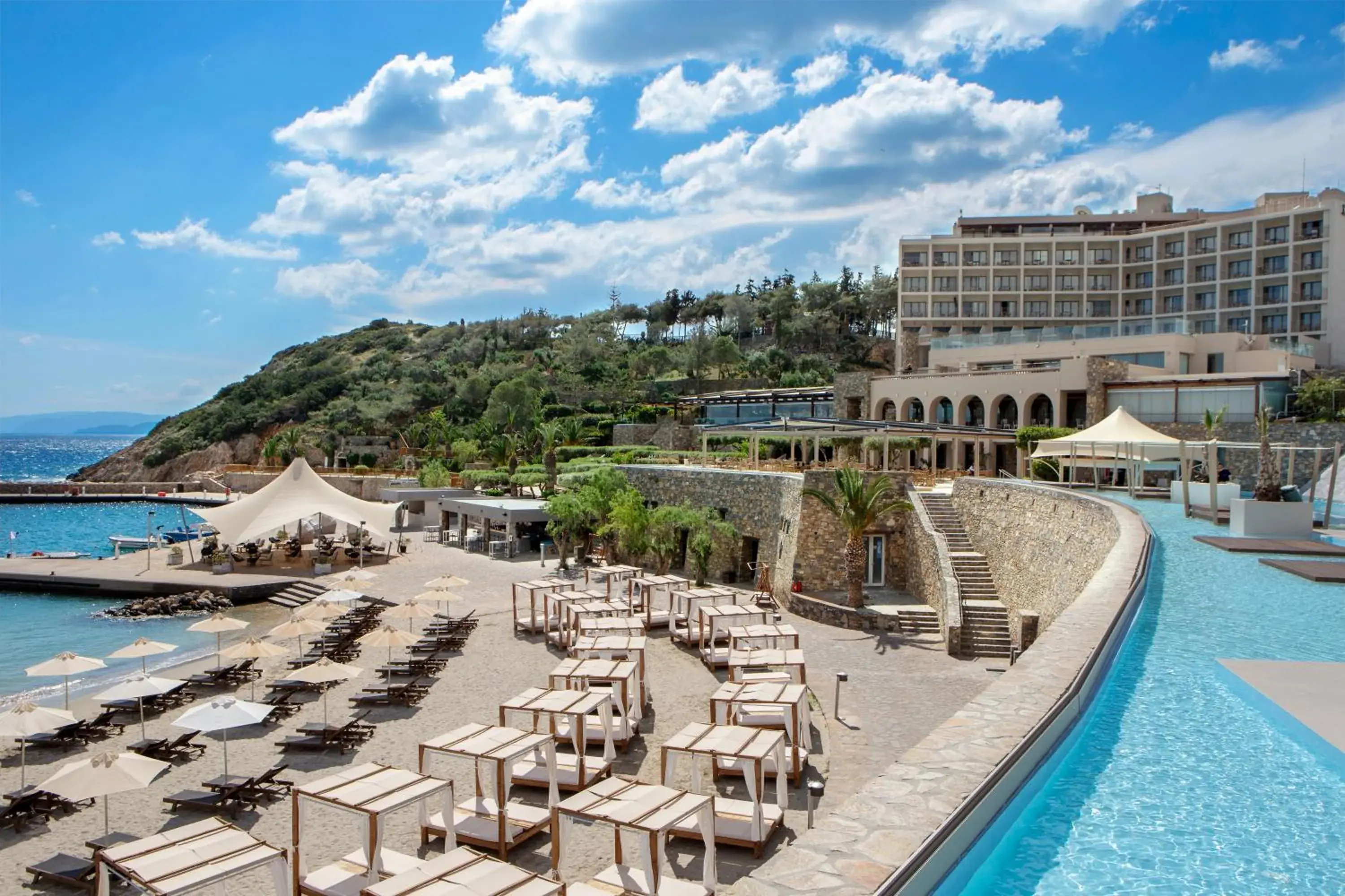 Swimming Pool in Wyndham Grand Crete Mirabello Bay