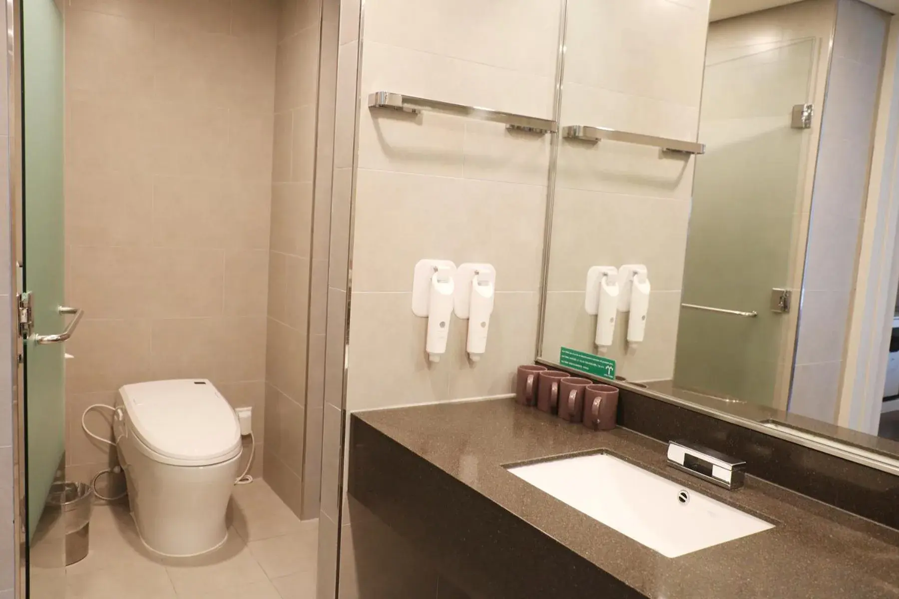 Bathroom in Hotel Thomas Myeongdong