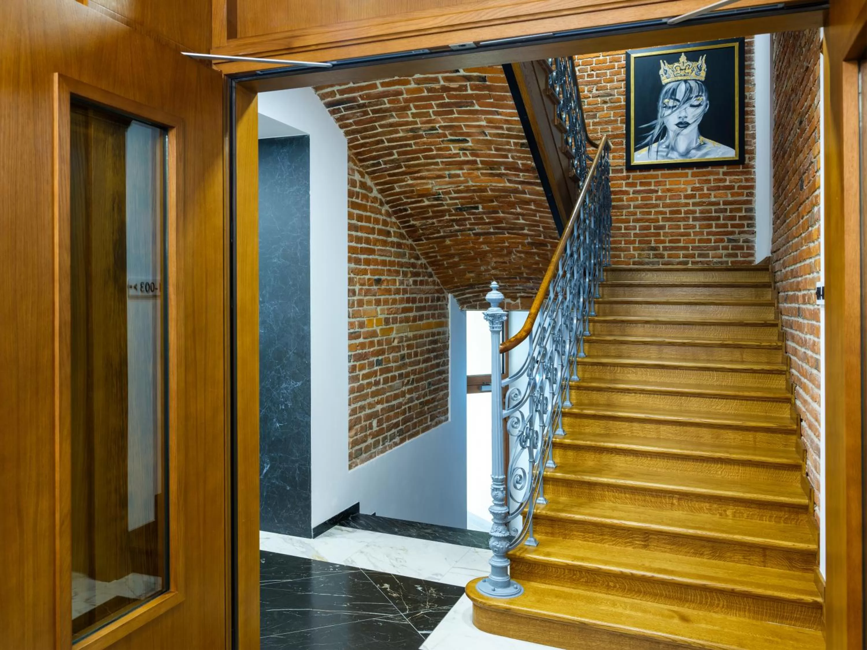 Facade/entrance in Hotel Wawel Queen