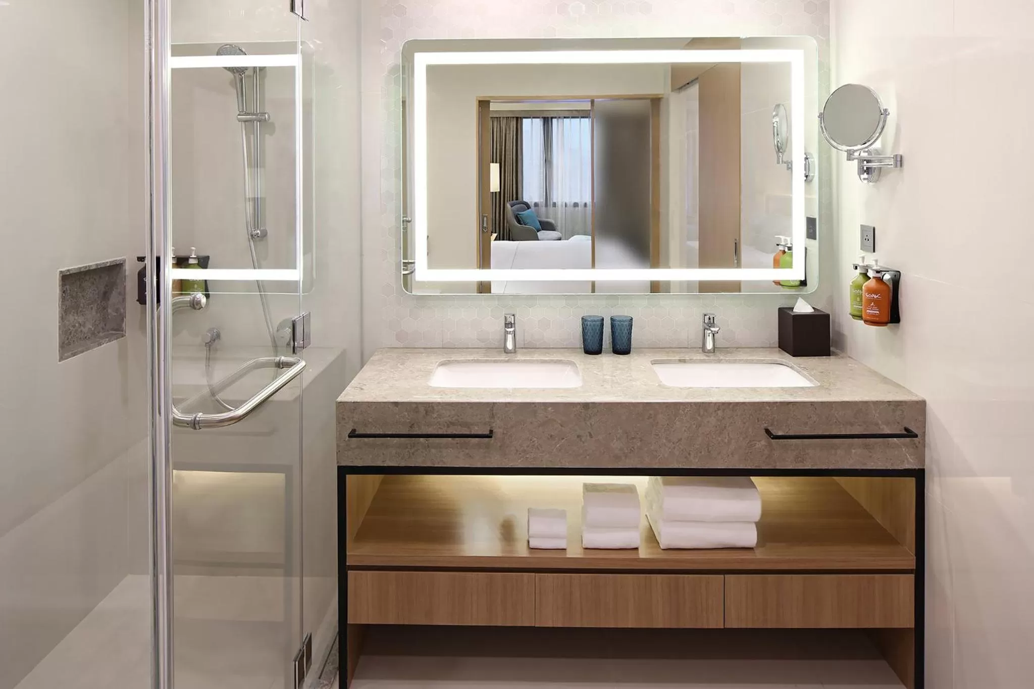 Bathroom in Holiday Inn Cebu City by IHG