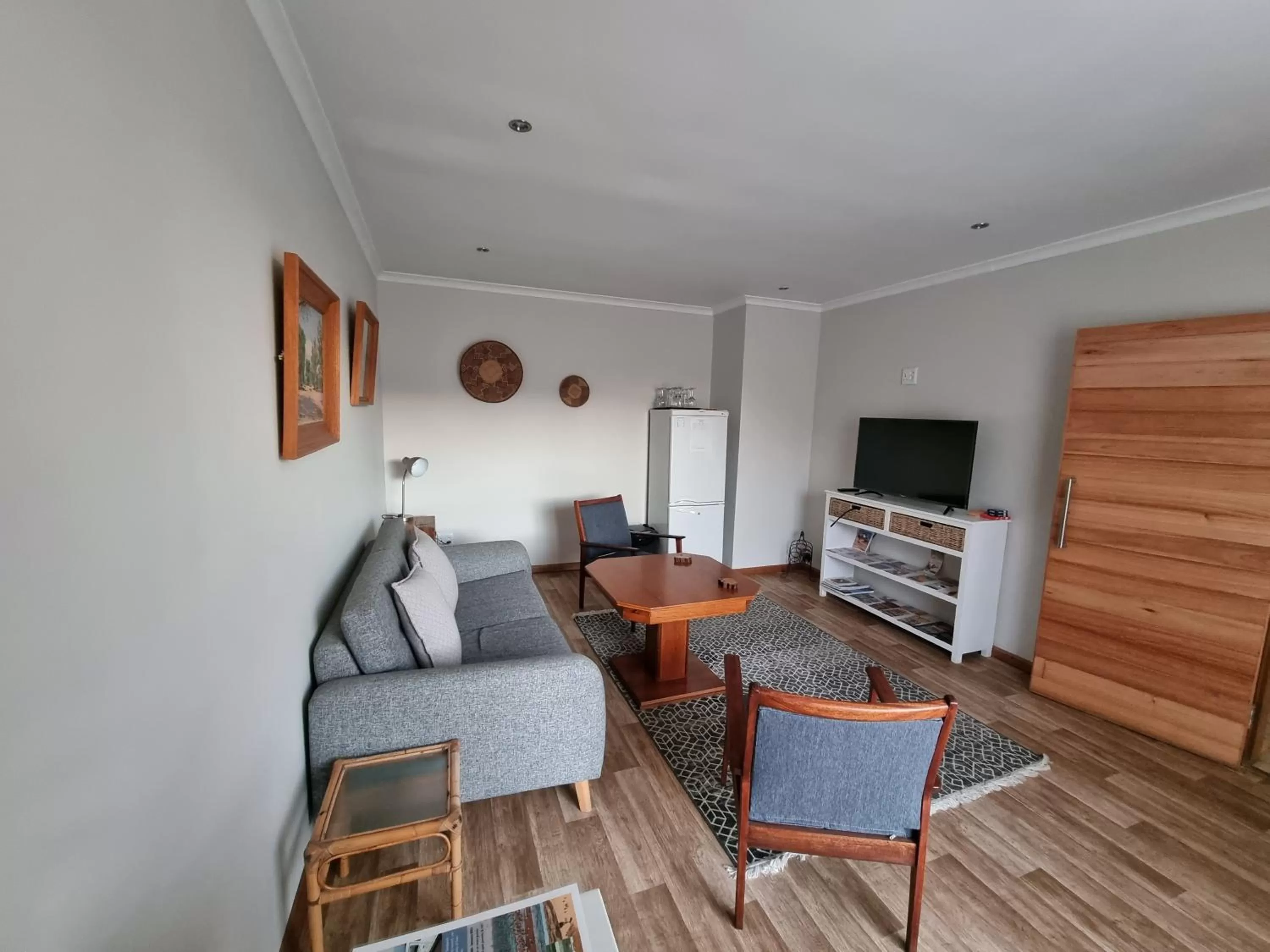 TV and multimedia, Seating Area in Kramersdorf Guesthouse