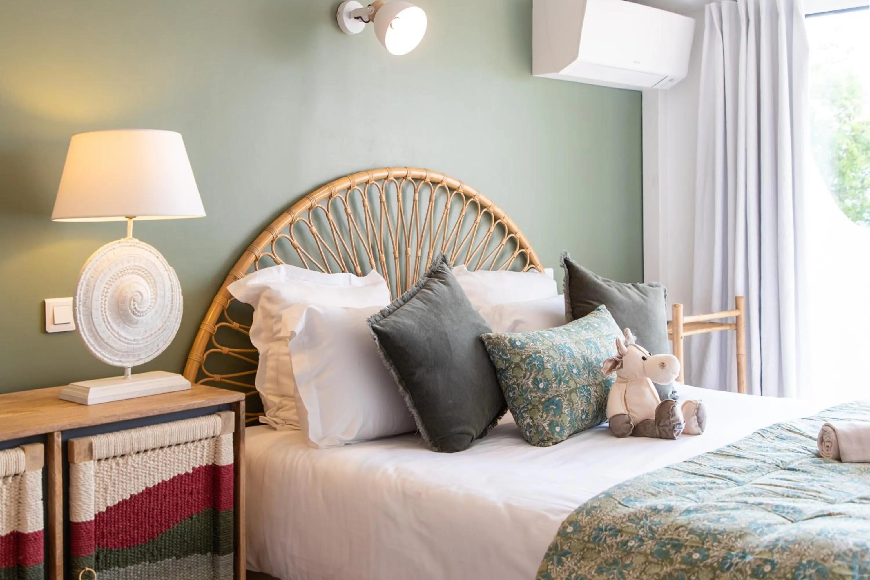 Bed in Hôtel Font Mourier