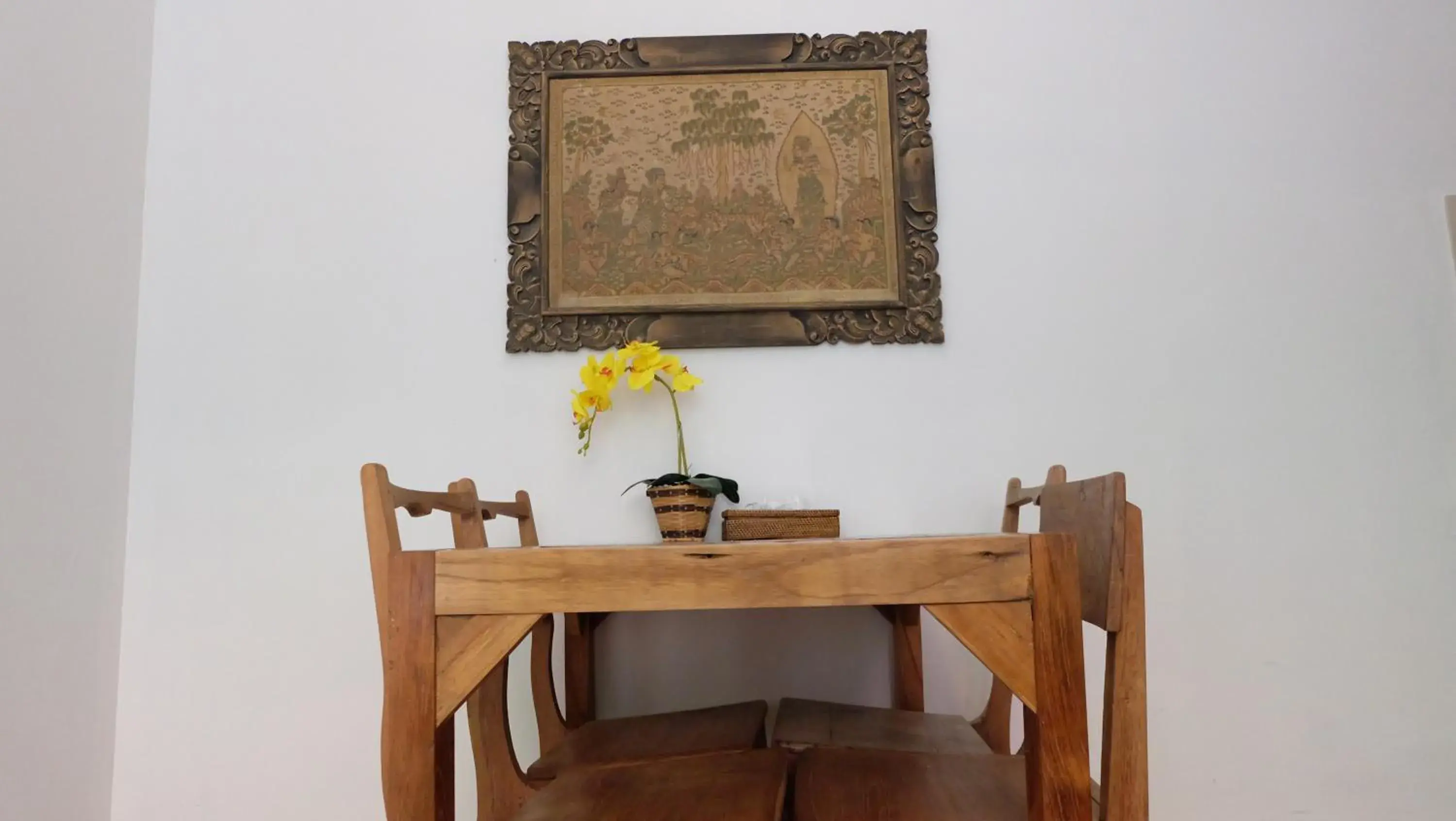 Dining area in Semarandana Bedrooms and Pool