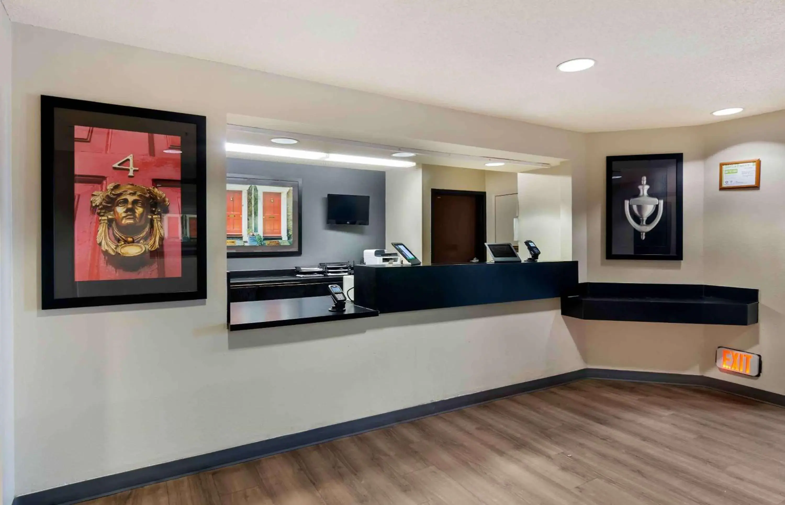 Lobby or reception, Lobby/Reception in Extended Stay America Suites - Kansas City - South