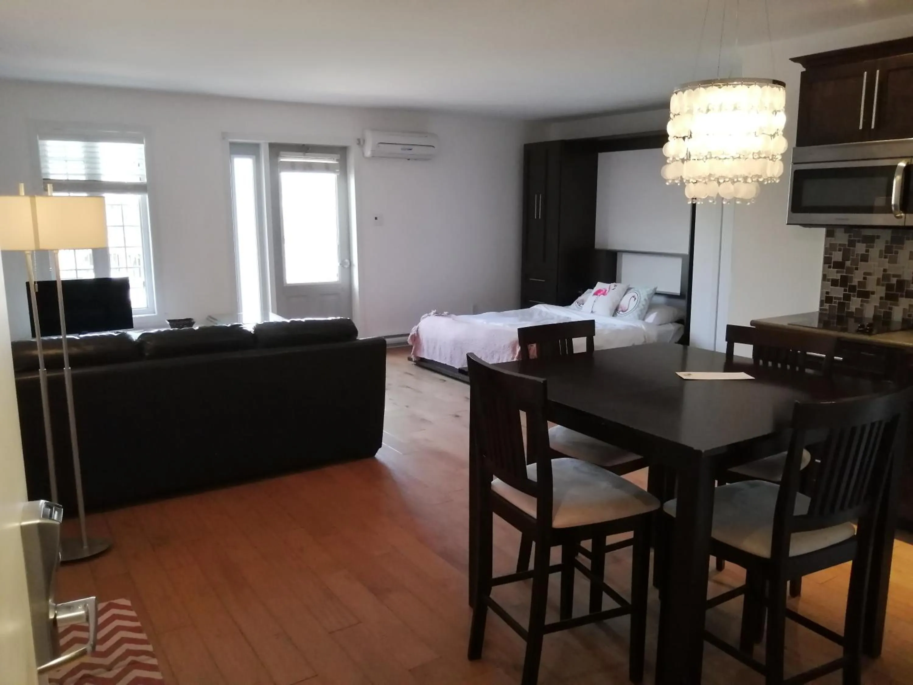 Bed in Condos Hotel Lion D'Or