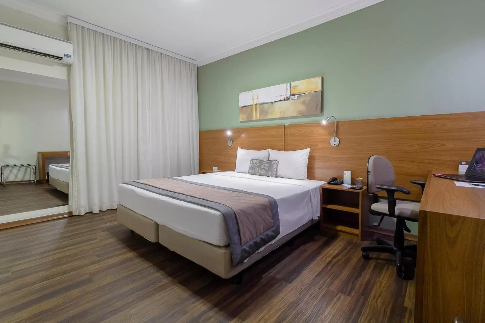 Photo of the whole room, Bed in Comfort Hotel Bauru