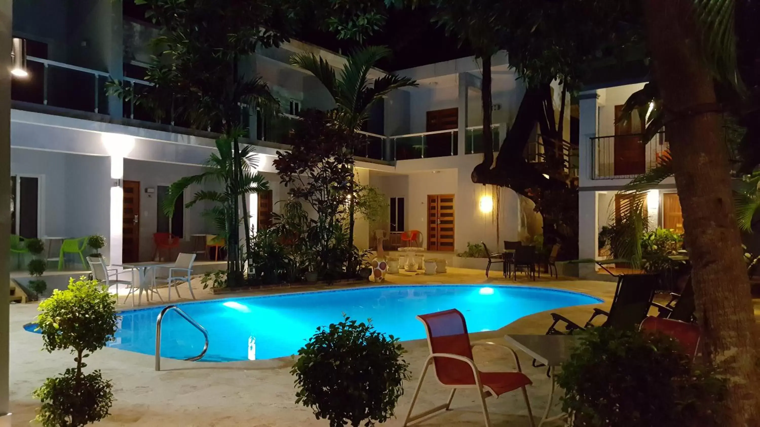 Property building, Swimming Pool in Hotel Casa Valeria