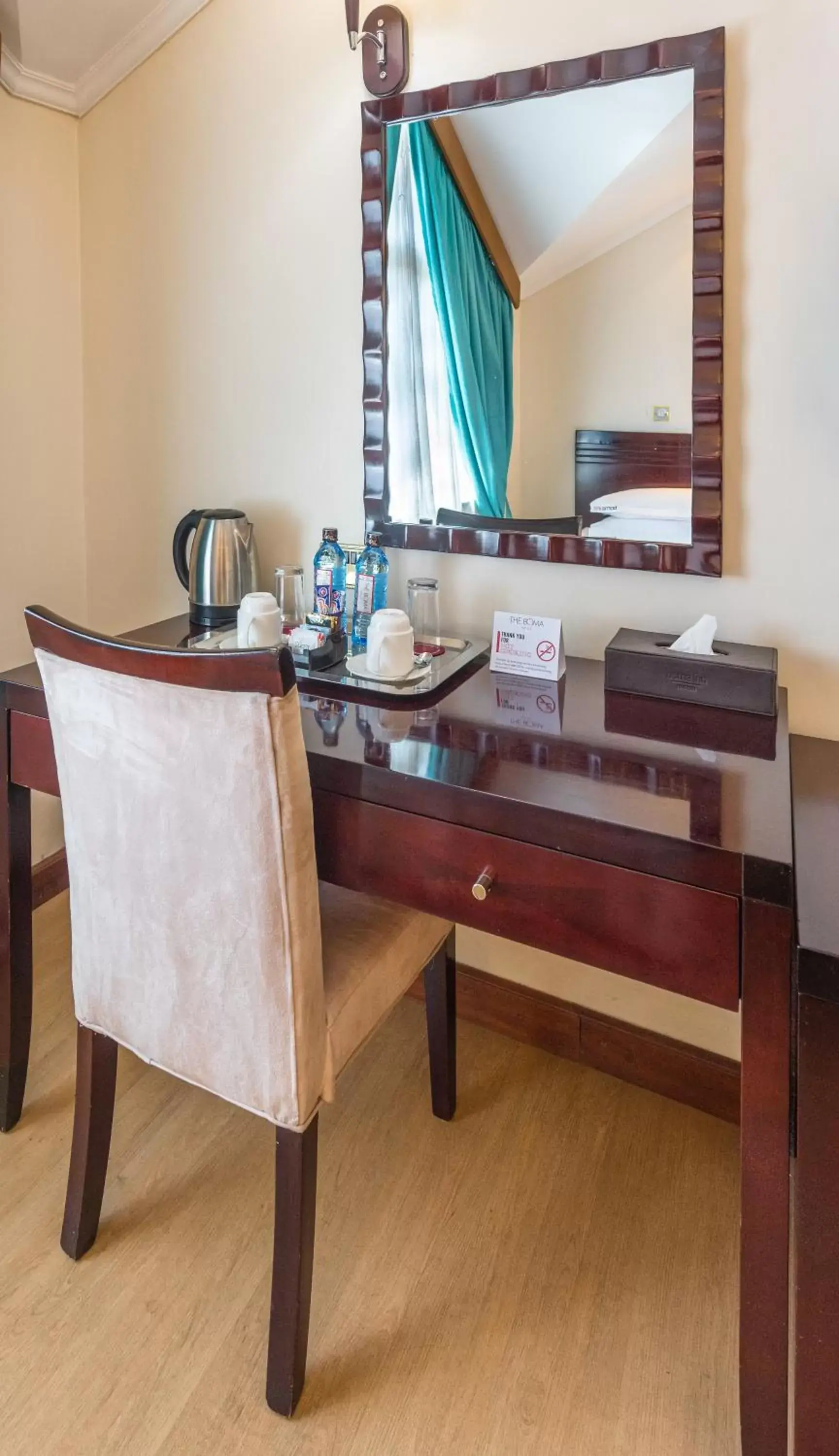 Bedroom, TV/Entertainment Center in Boma Inn Nairobi