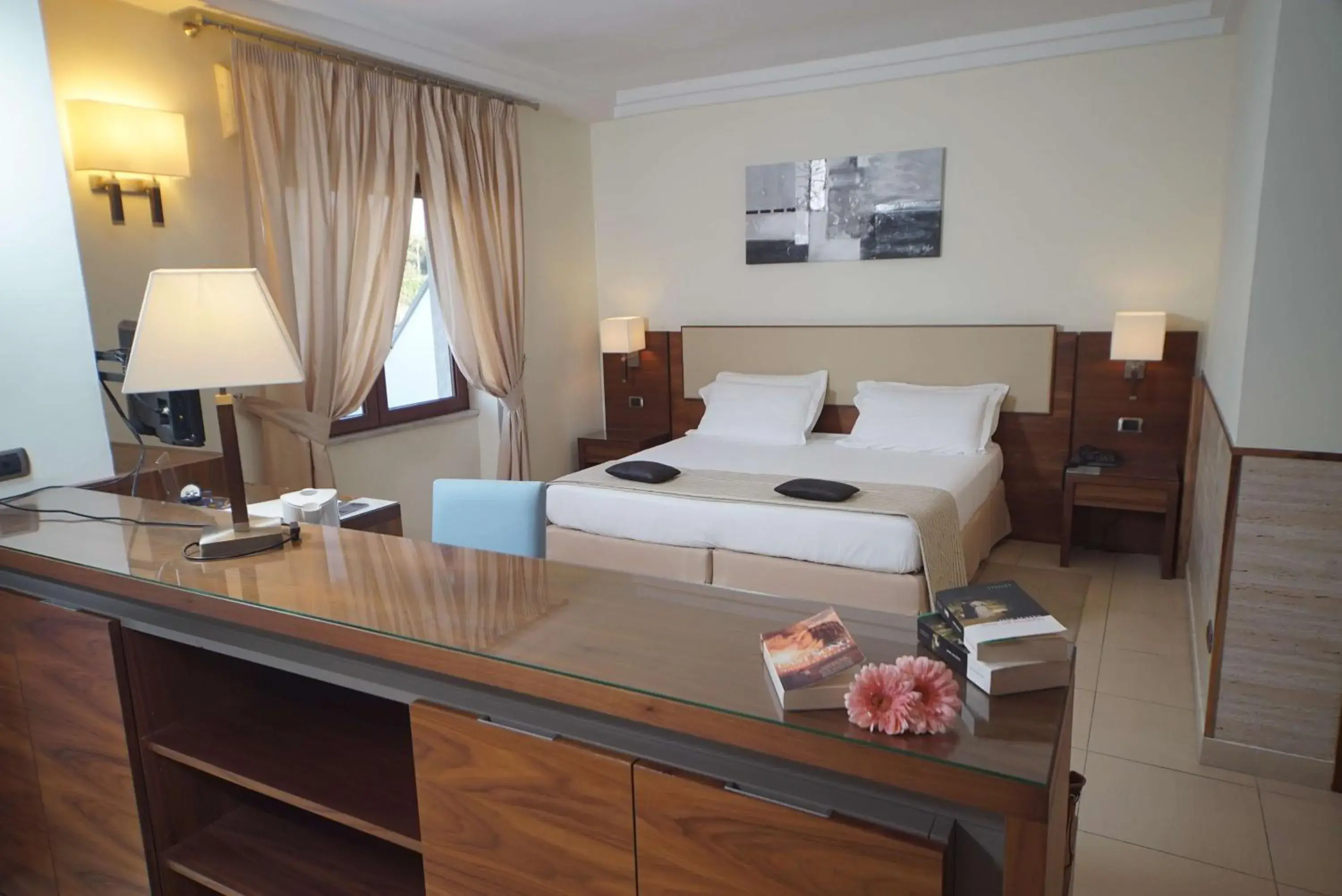 Photo of the whole room, Bed in Suites & Residence Hotel