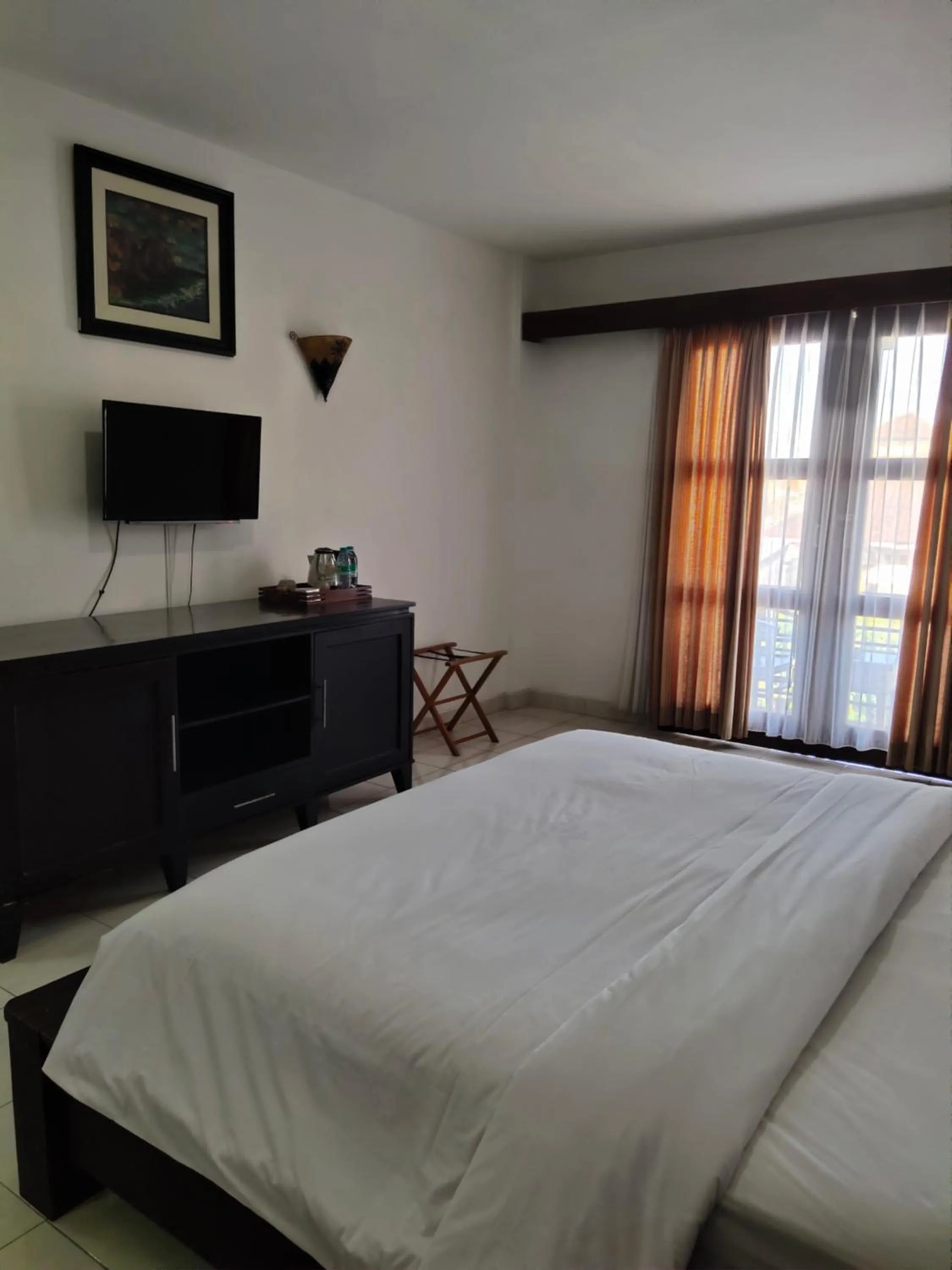 Bedroom, Bed in La Walon Hotel