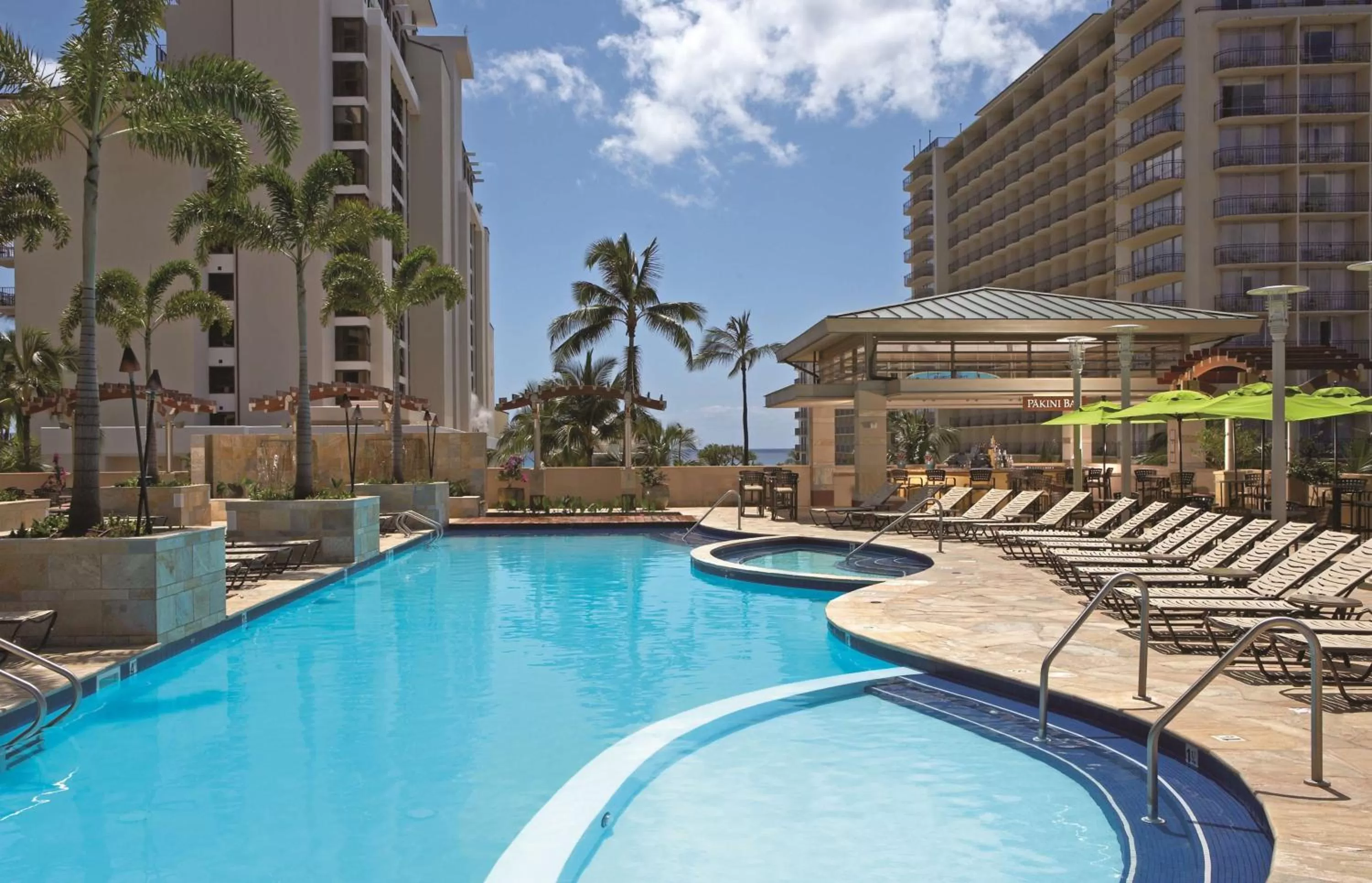 Pool view in Embassy Suites by Hilton Waikiki Beach Walk