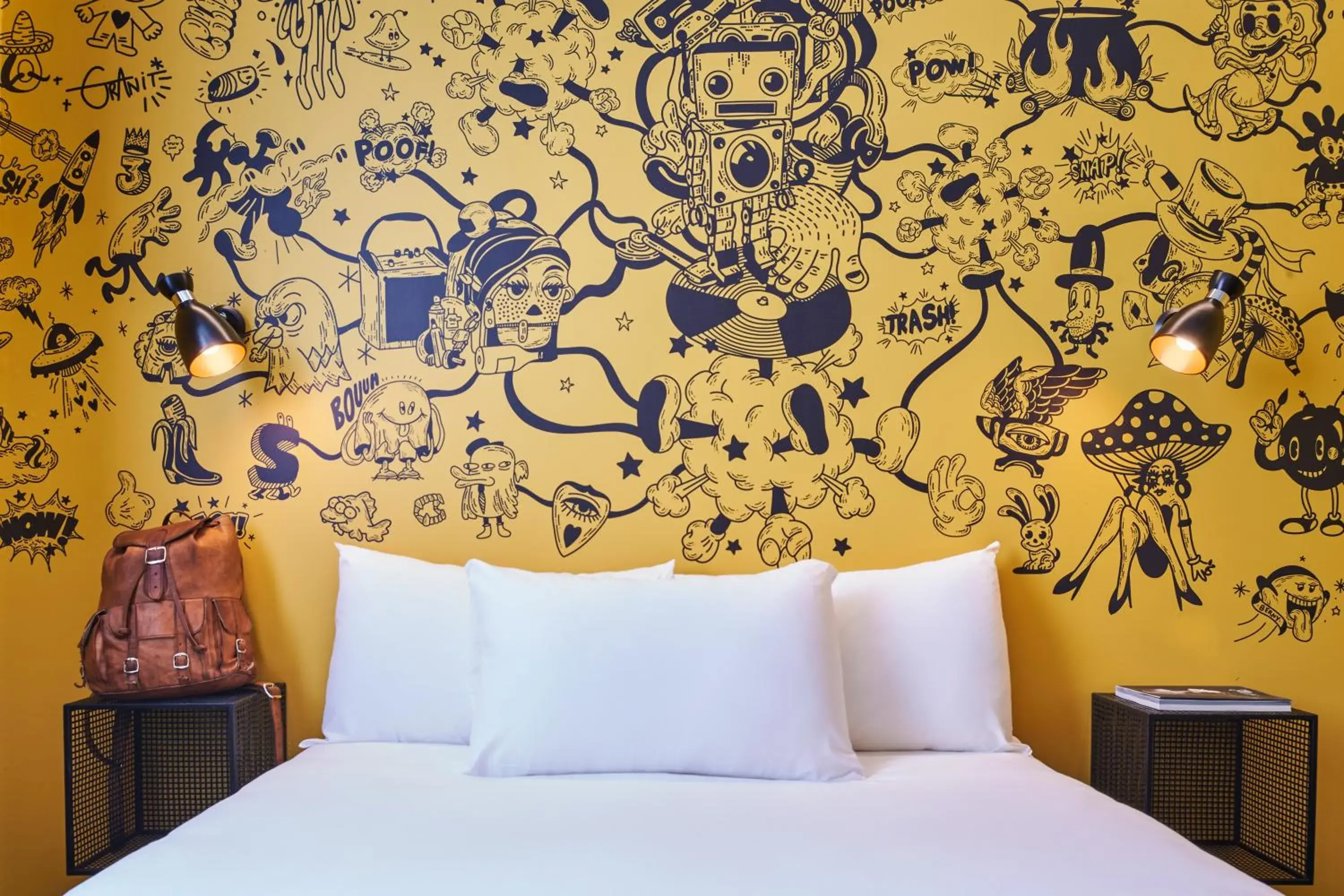 Photo of the whole room, Bed in Ibis Styles Paris Gare de l'Est Magenta Photo of the whole room, Bed in Ibis Styles Paris Gare de l'Est Magenta