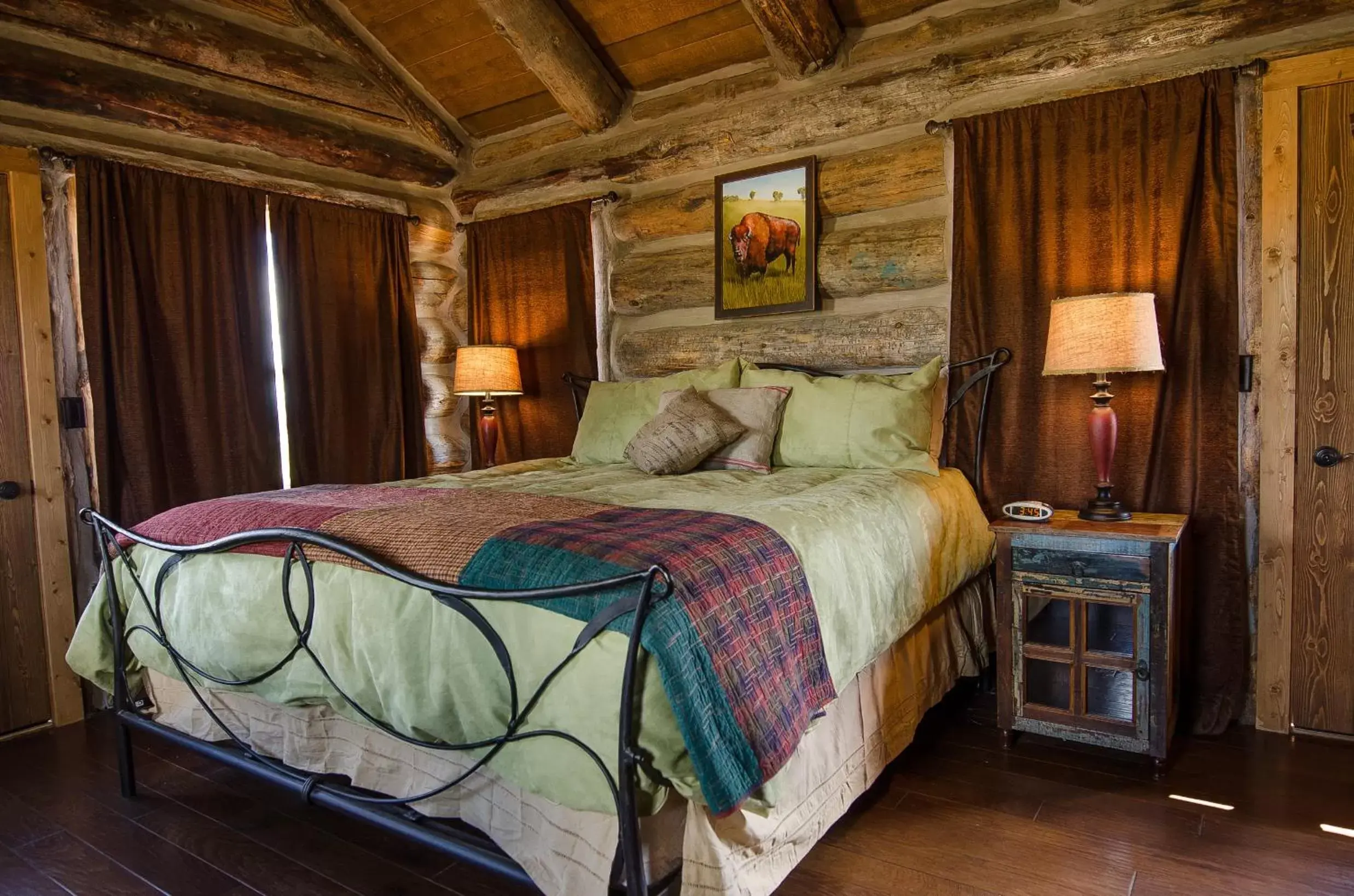 Bed in Zion Mountain Ranch