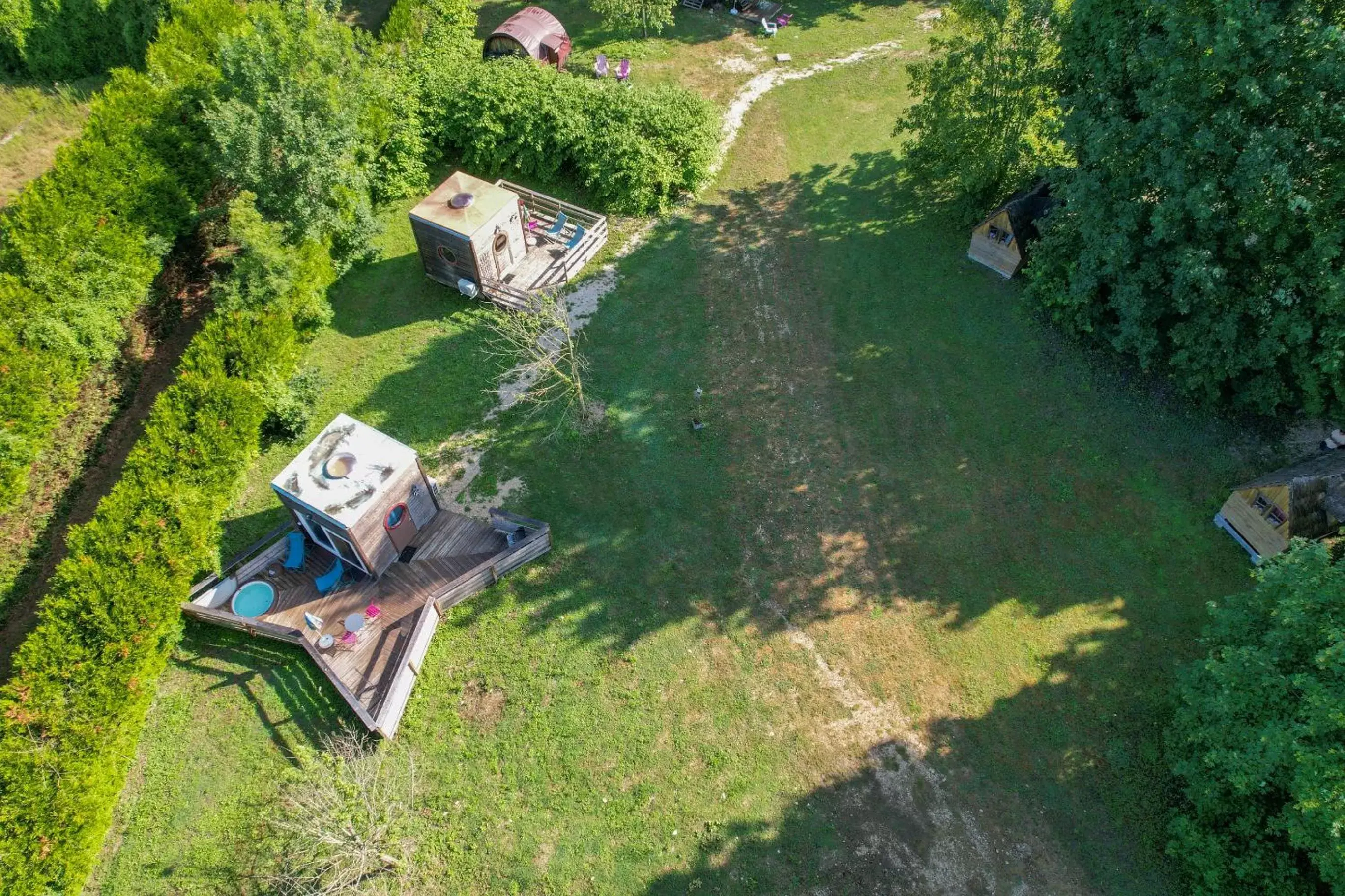 Natural landscape, Bird's-eye View in Le Village de la Champagne - Slowmoov