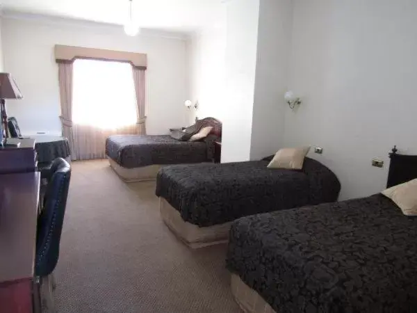 Bedroom, Bed in Australian Heritage Motor Inn