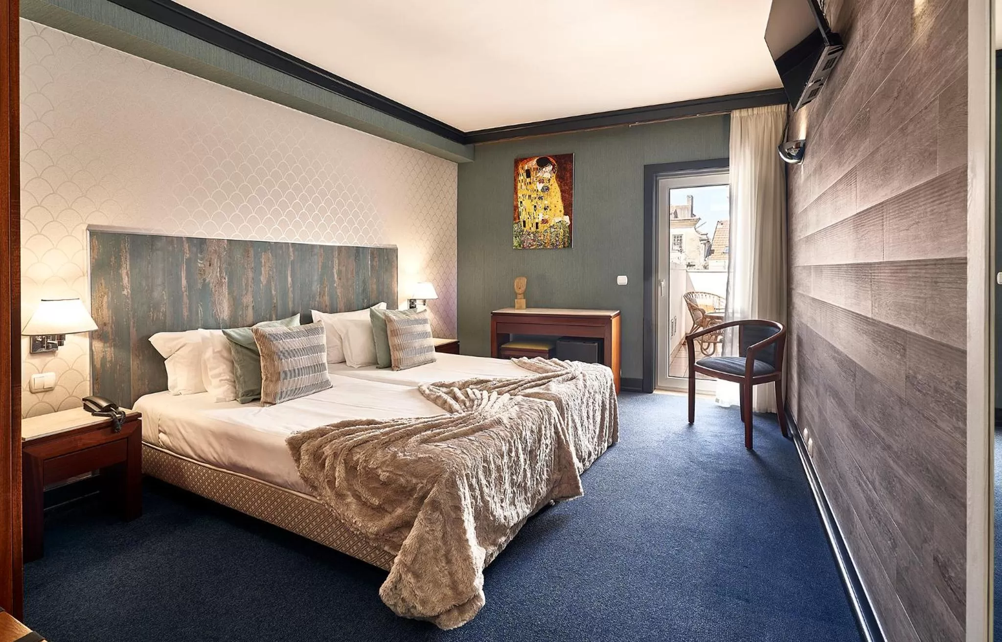 Bed in Galeria Suite Hotel