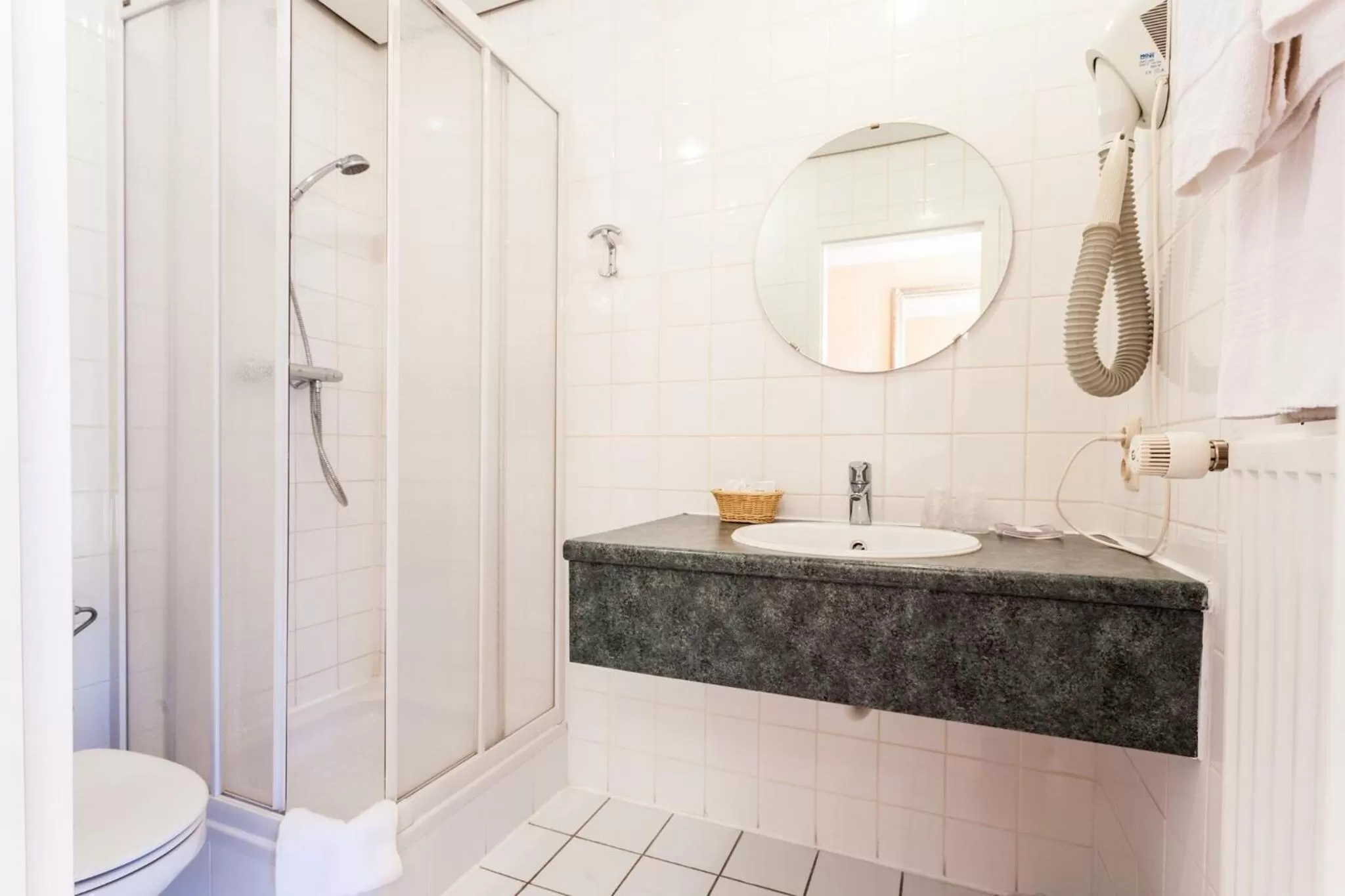 Bathroom in Avenue Hotel by F-Hotels