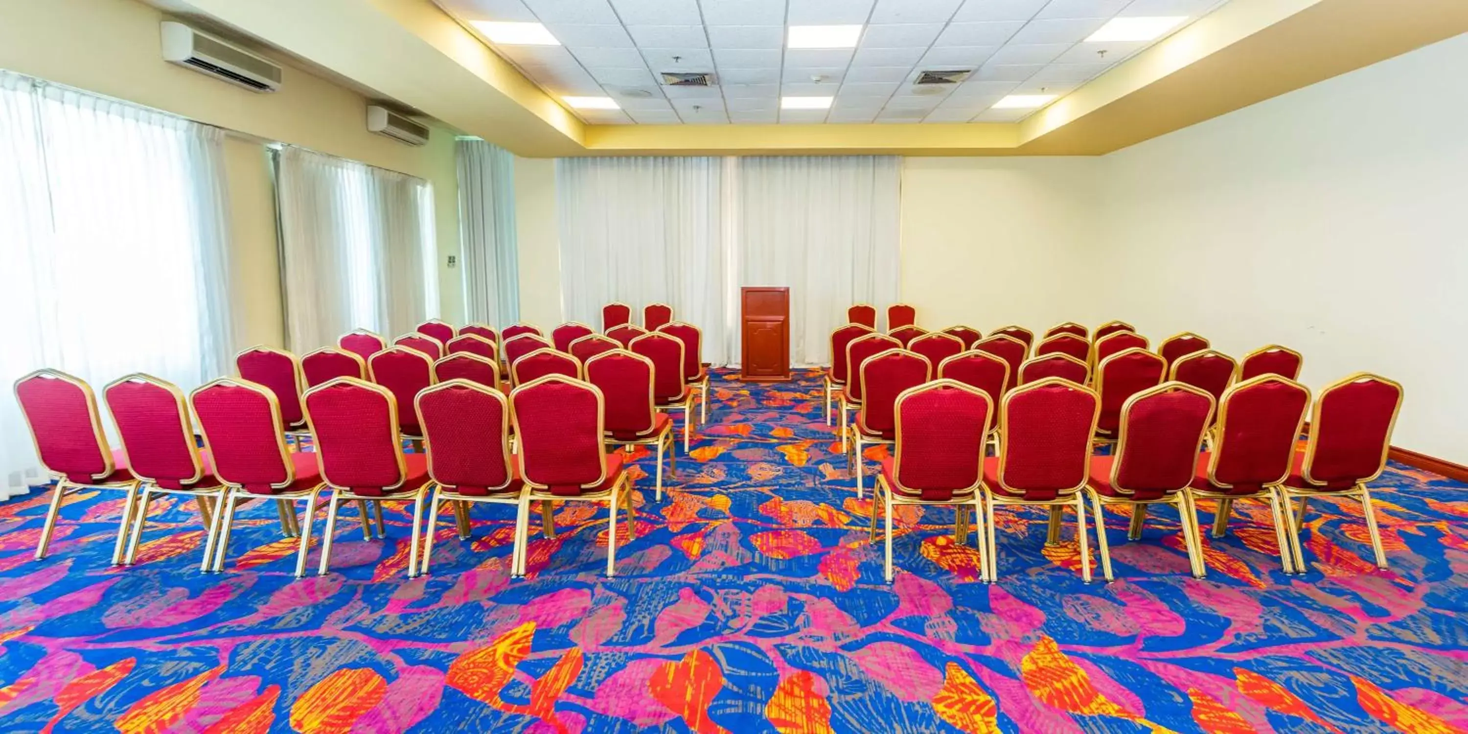 Banquet/Function facilities in Radisson Hotel Trinidad