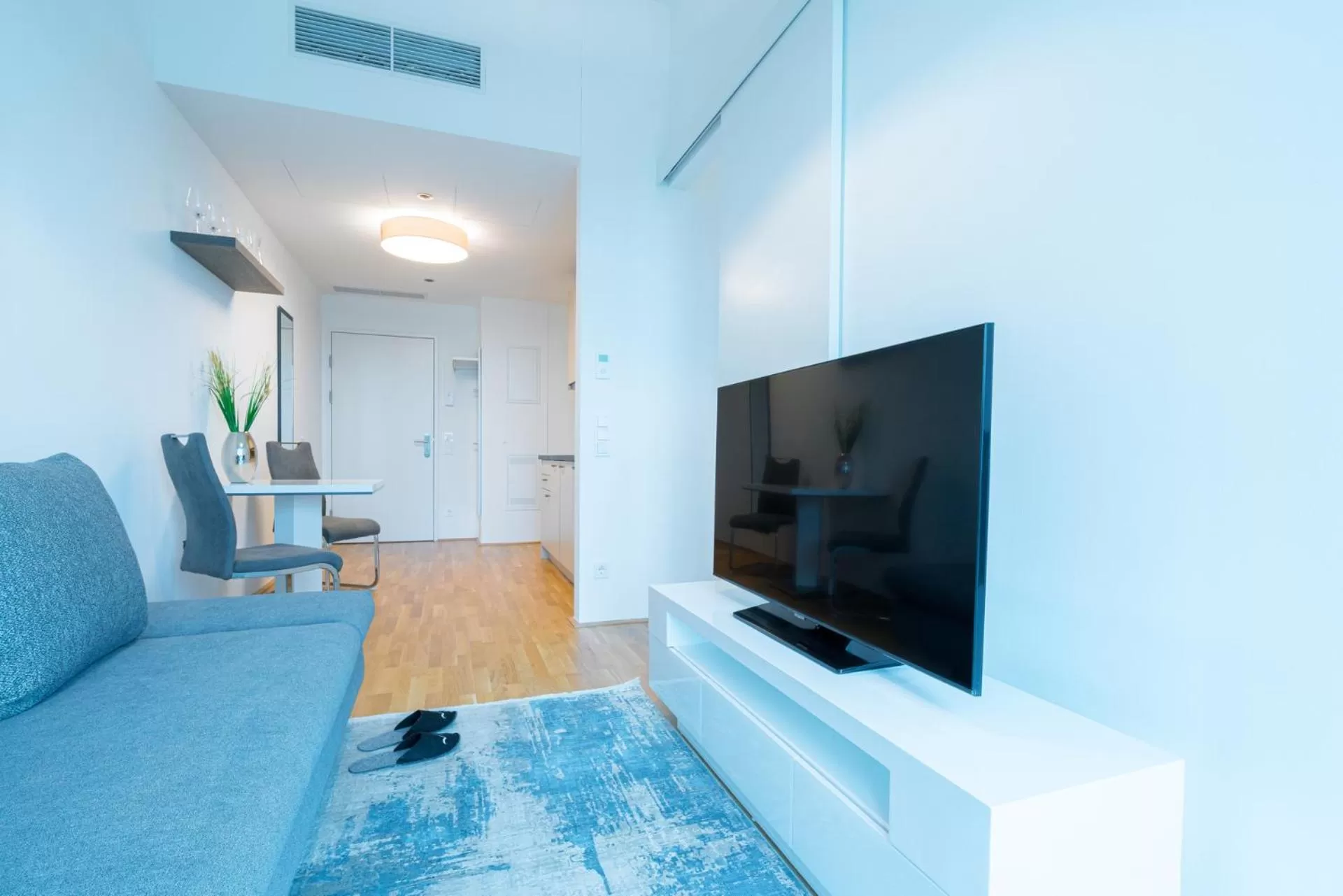 Vienna Residence, Marina Tower - Danube