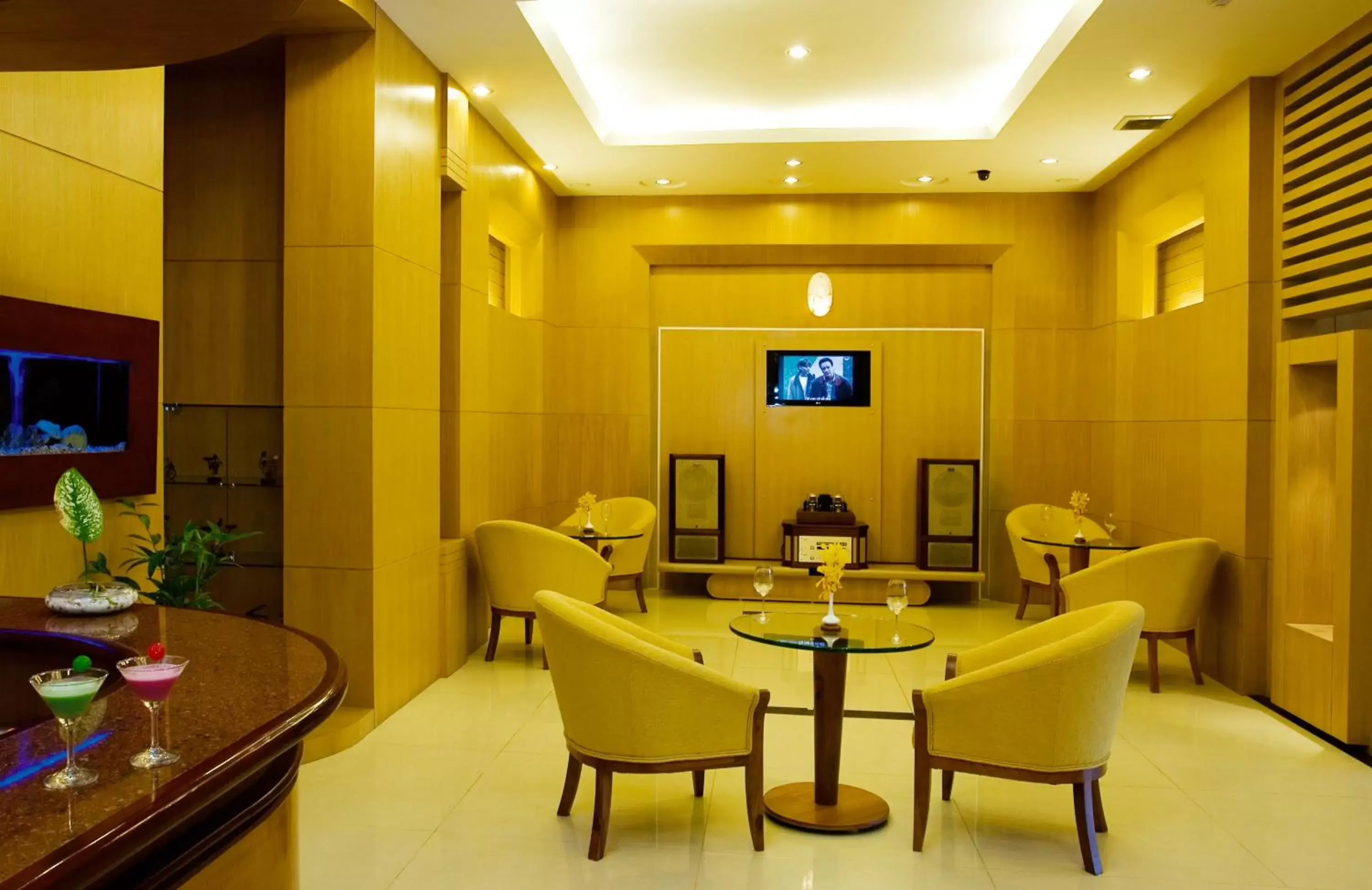 Lounge or bar in Elios Hotel Lounge or bar in Elios Hotel