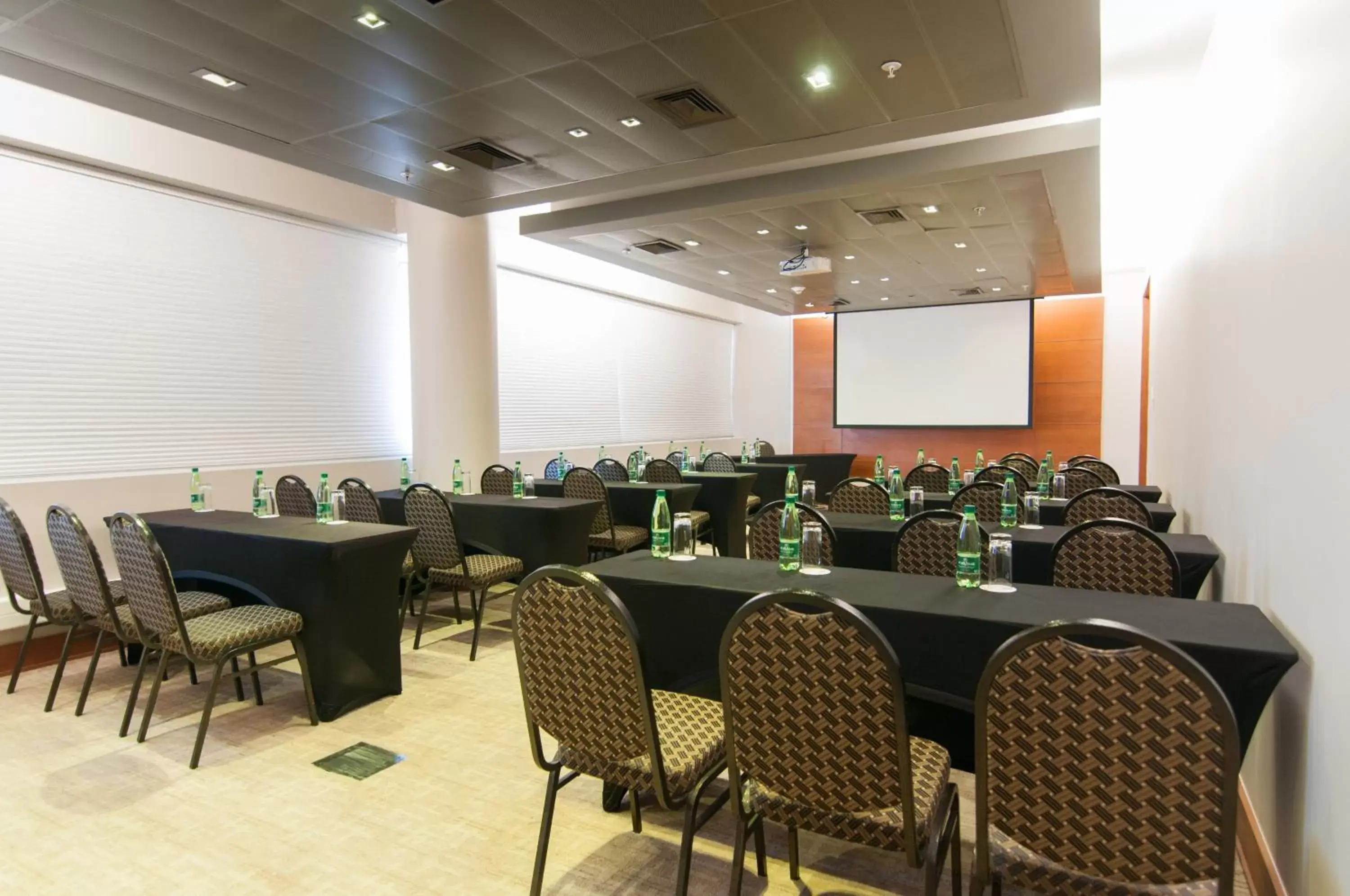 Business facilities in Enjoy Antofagasta