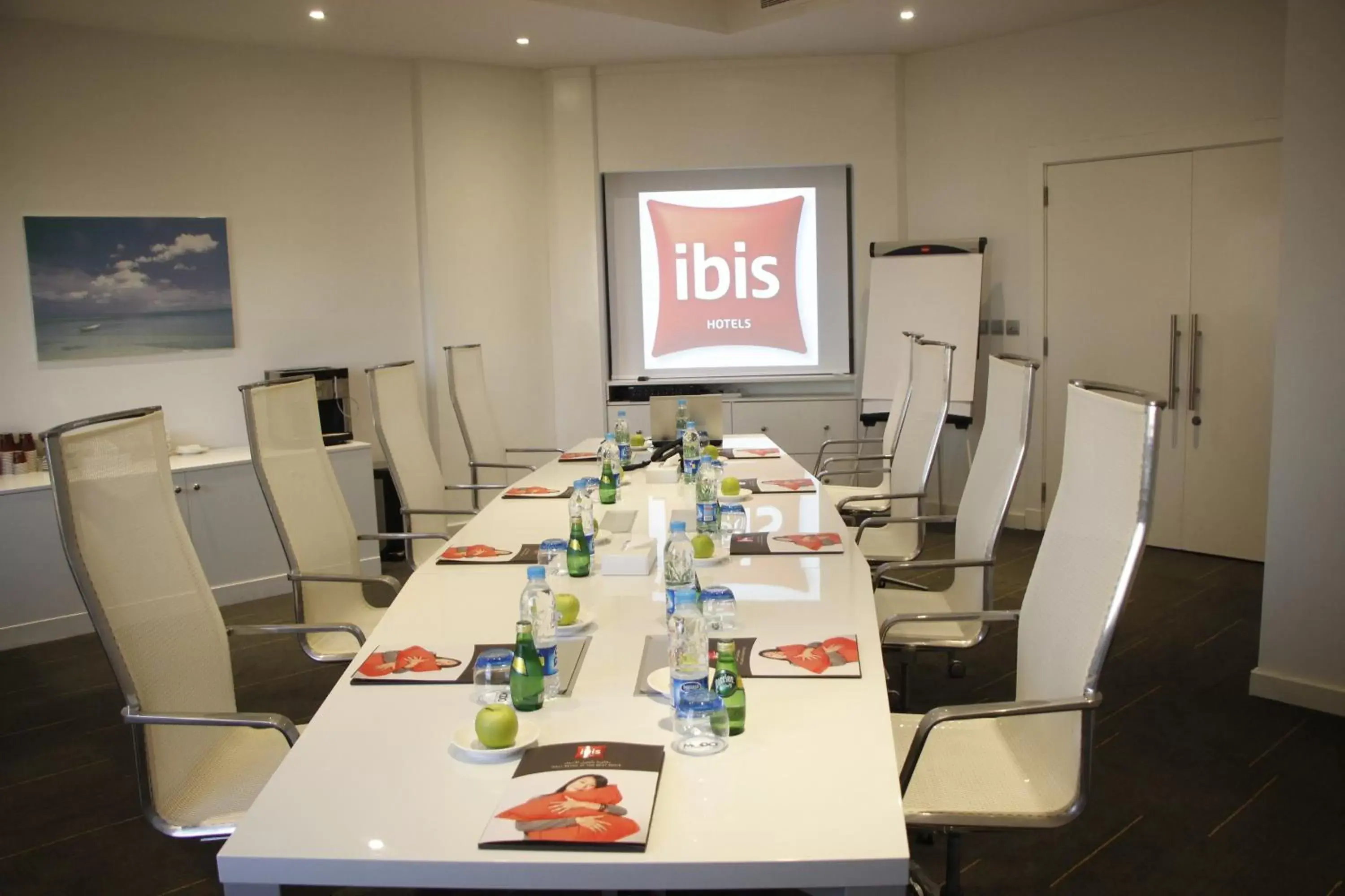 Meeting/conference room in Ibis Yanbu