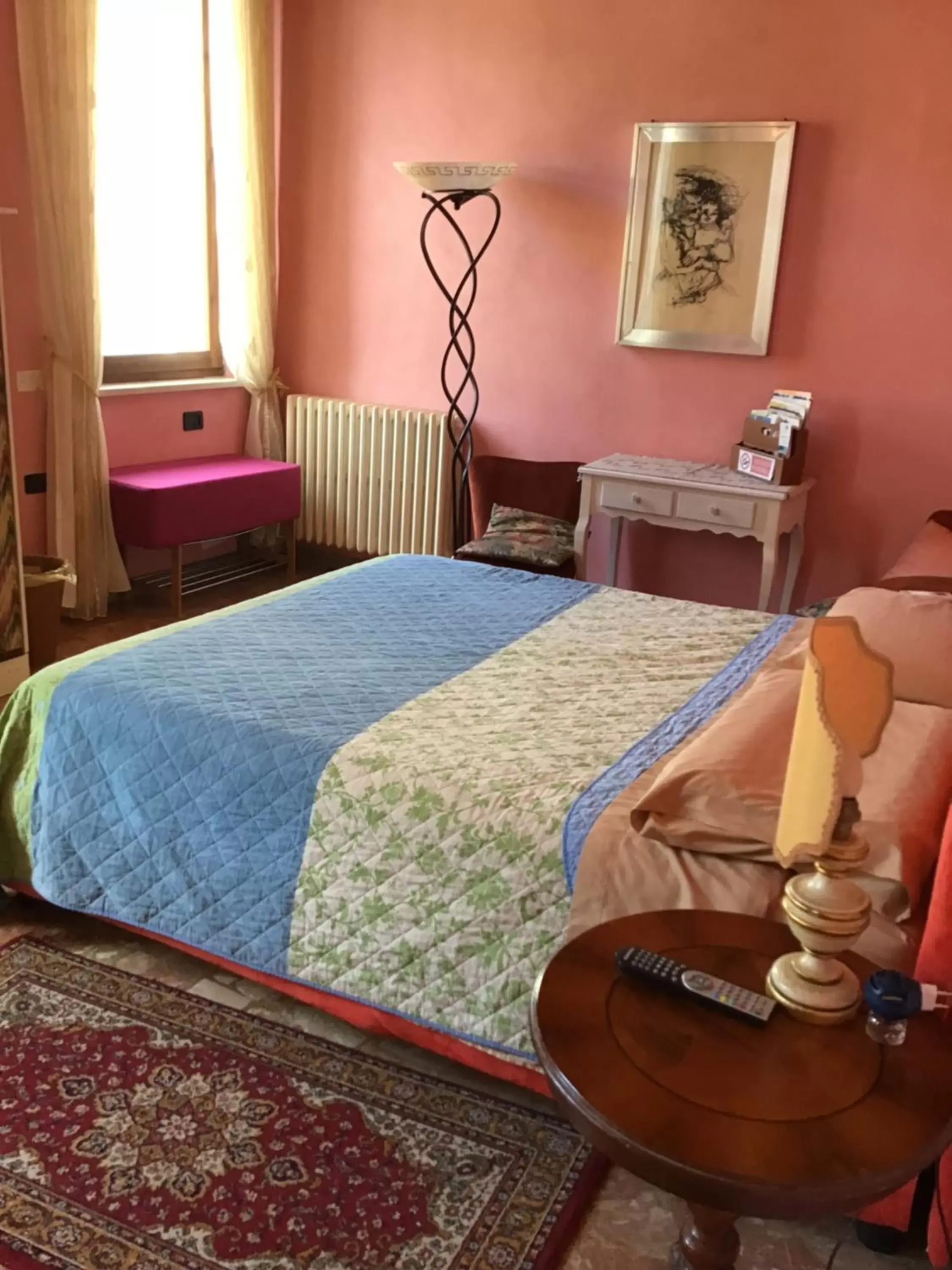 Photo of the whole room, Bed in B&B Polirone