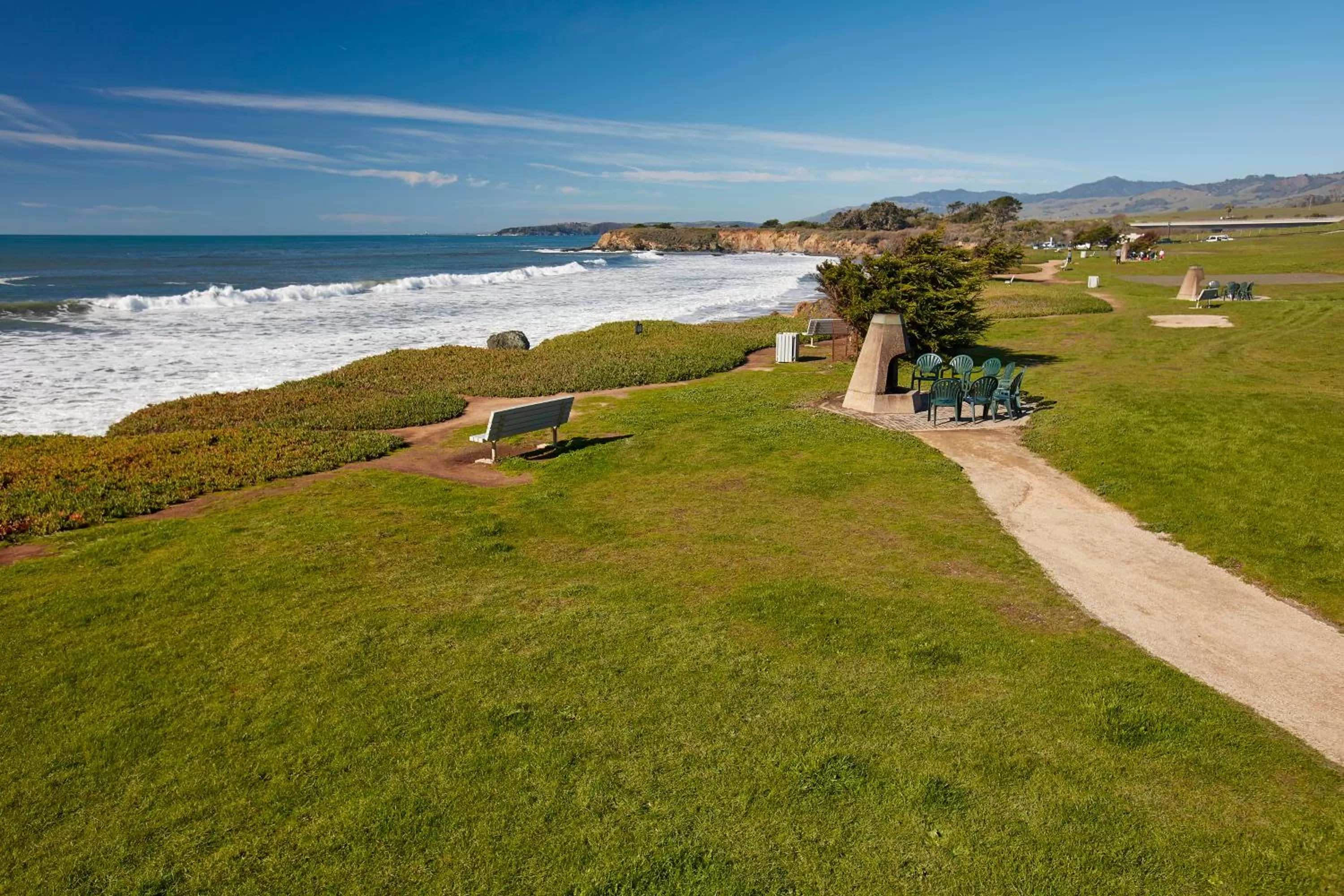Area and facilities in Cavalier Oceanfront Resort
