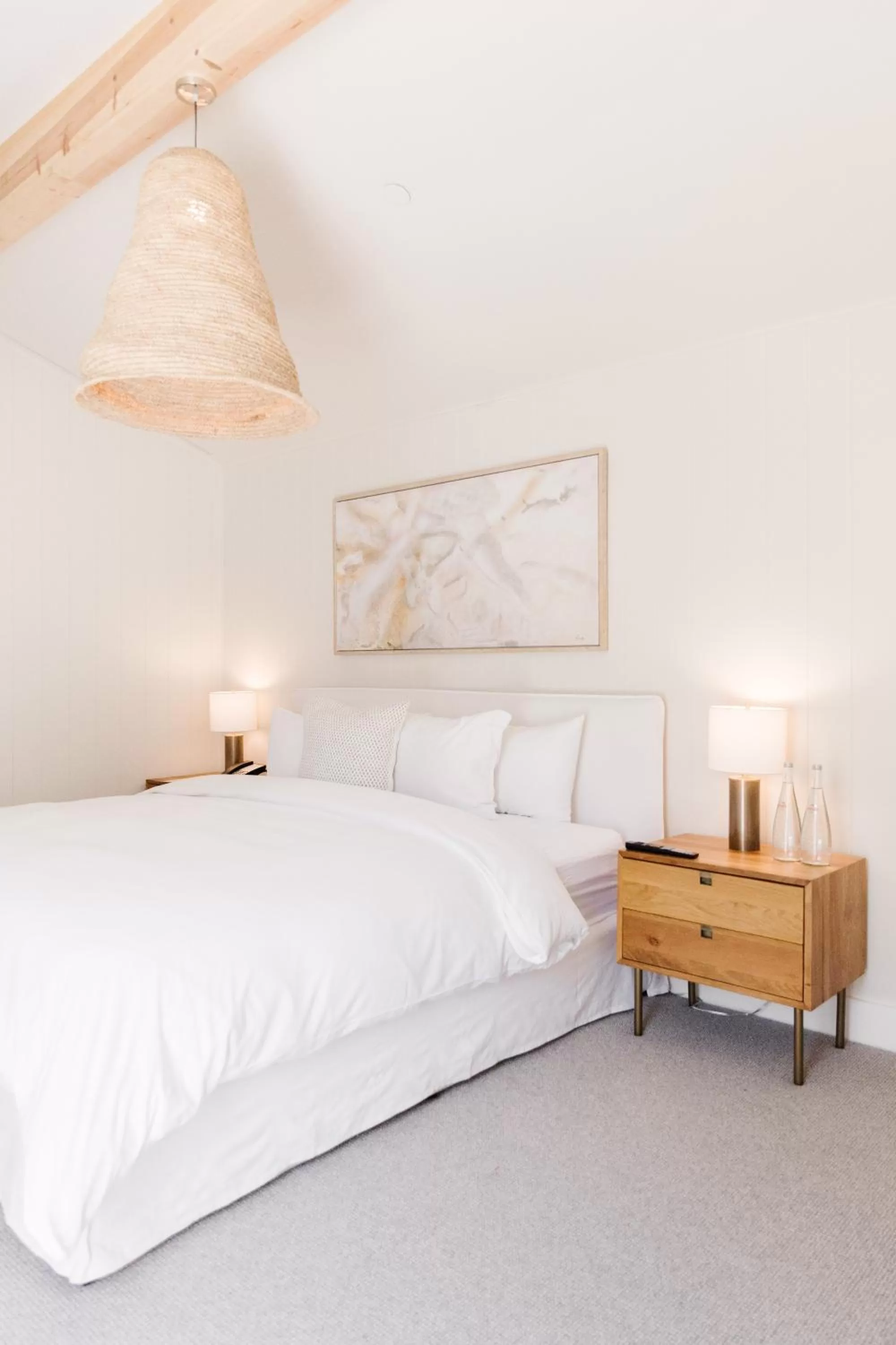 Bed in CALAMIGOS RANCH Resort & Spa