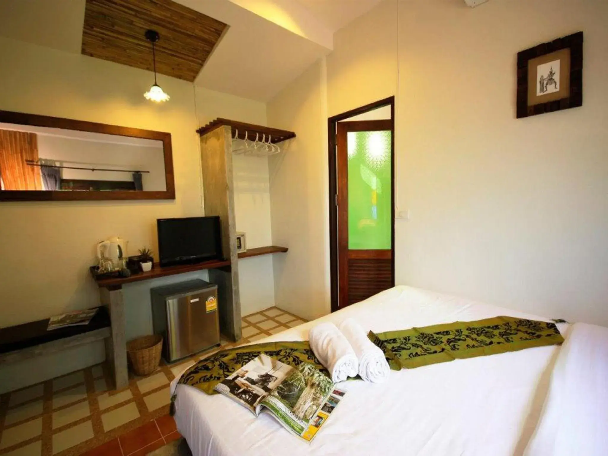 Bed in Coco Lanta Resort - SHA Extra Plus