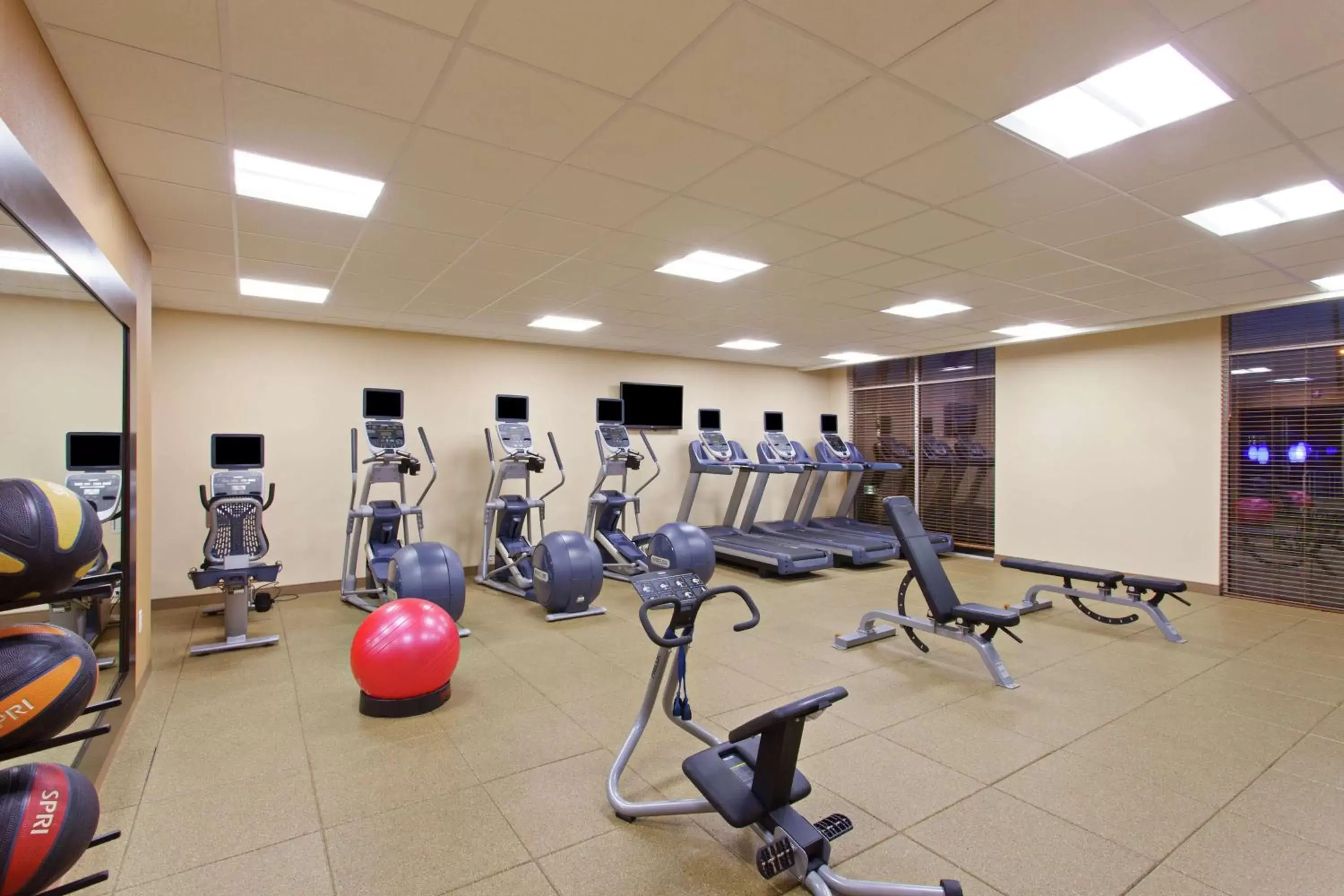 Fitness centre/facilities, Fitness Center/Facilities in Hilton Garden Inn Victoria