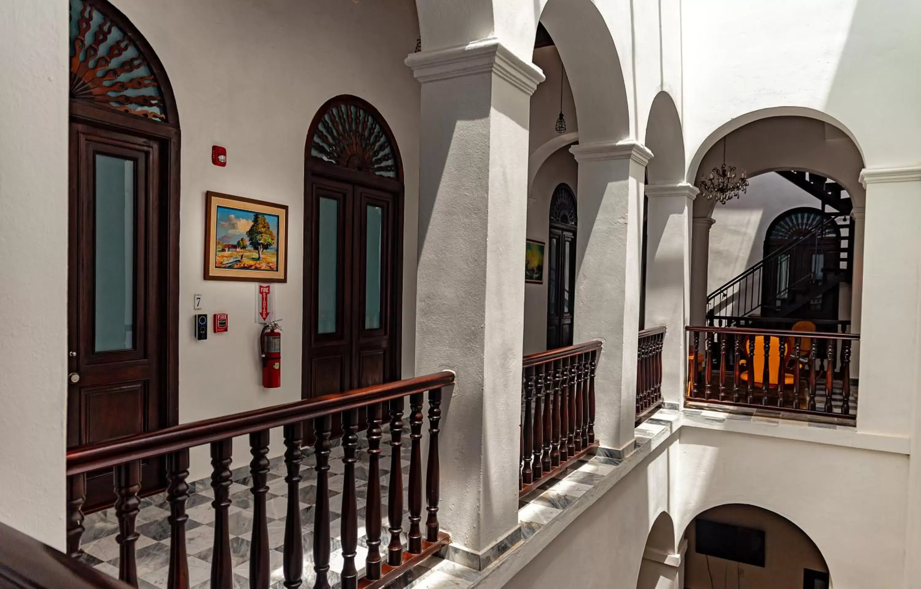 Property building, Balcony/Terrace in 352 Guest House Hotel Boutique