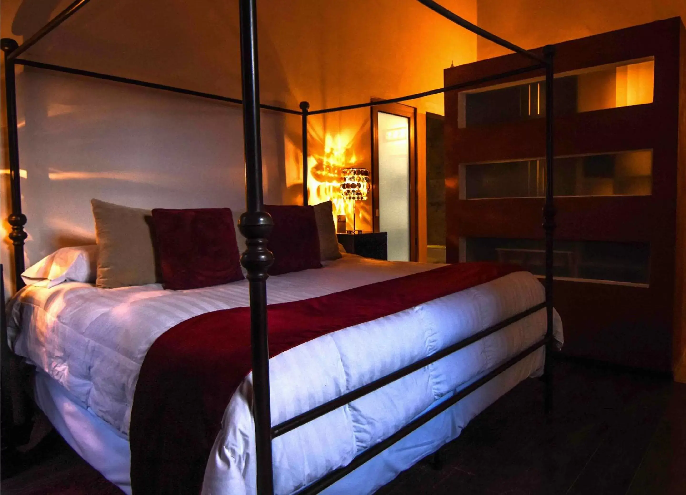 Bed in El Sueño Hotel & Spa